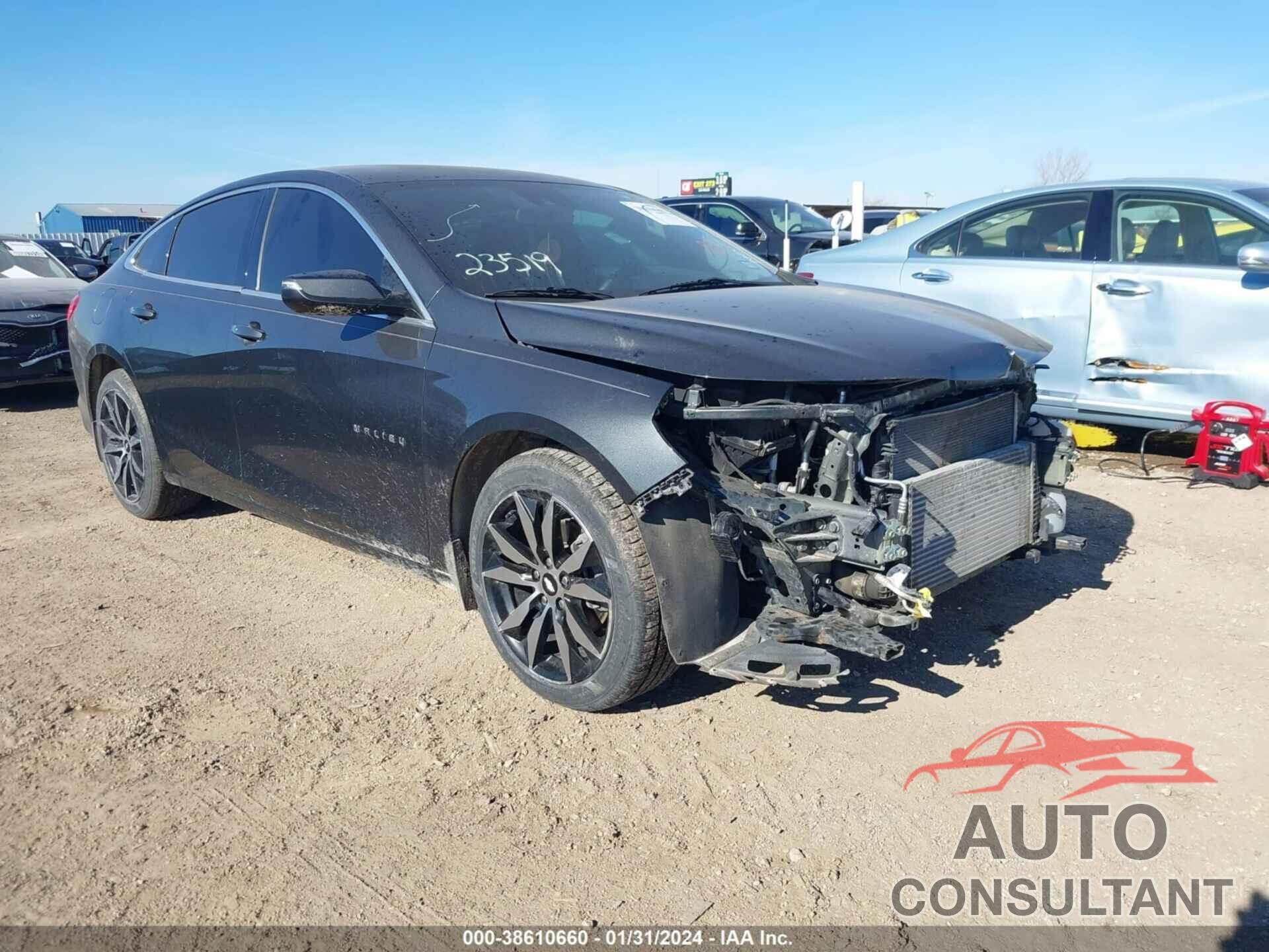 CHEVROLET MALIBU 2017 - 1G1ZE5ST1HF235599