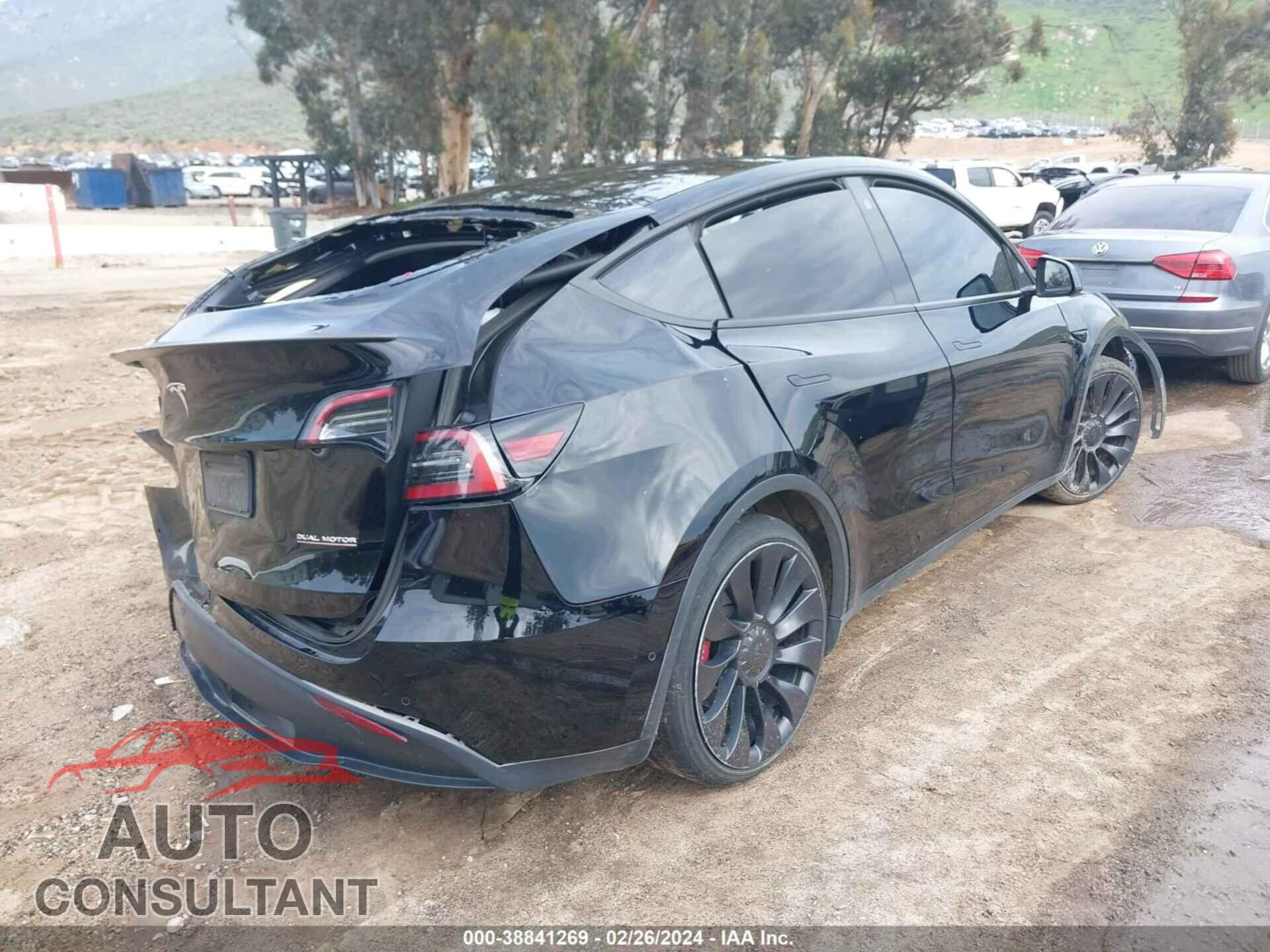 TESLA MODEL Y 2022 - 7SAYGDEF2NF487488