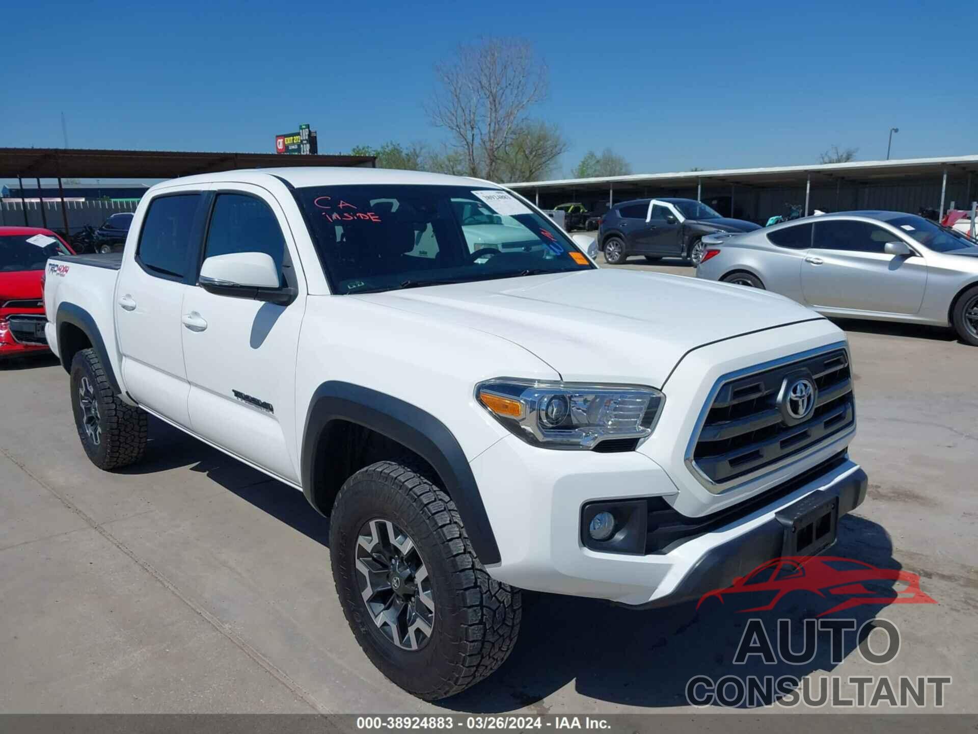 TOYOTA TACOMA 2019 - 5TFCZ5AN8KX207773