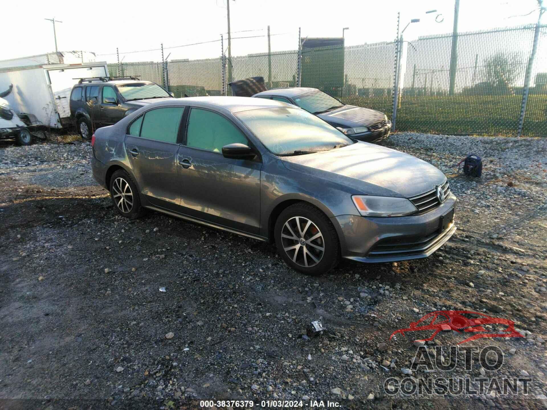 VOLKSWAGEN JETTA 2016 - 3VWD67AJ0GM272018