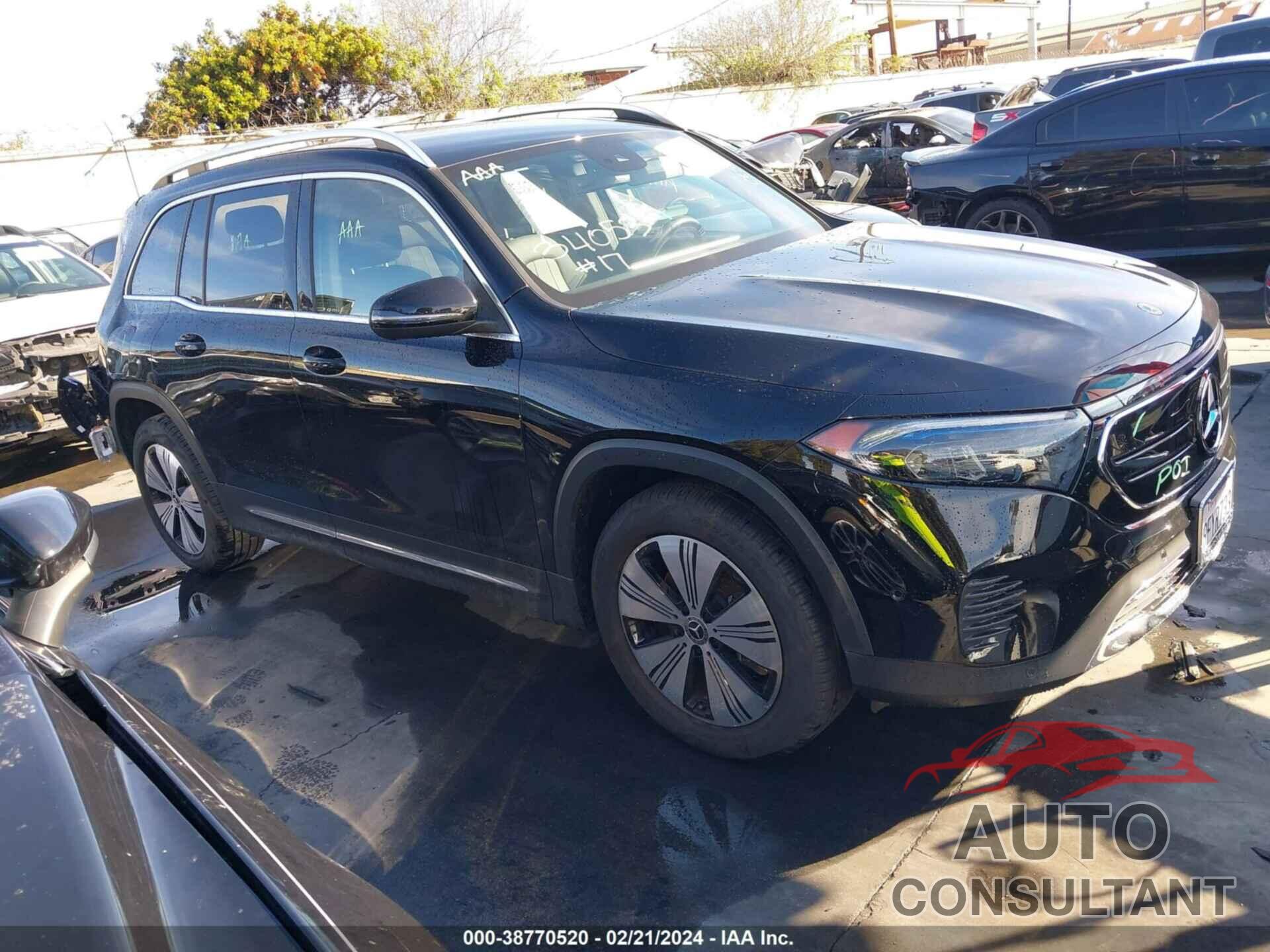 MERCEDES-BENZ EQB 2023 - W1N9M0KB4PN034085