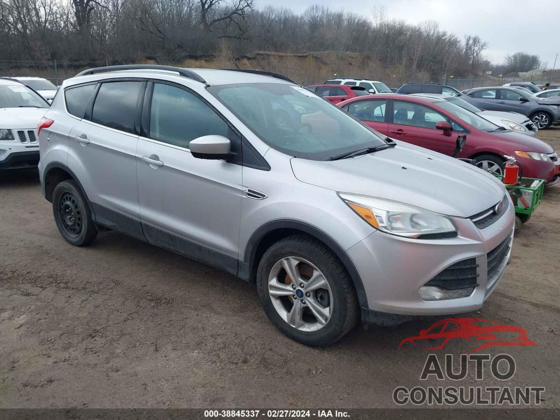 FORD ESCAPE 2016 - 1FMCU9G91GUC83050