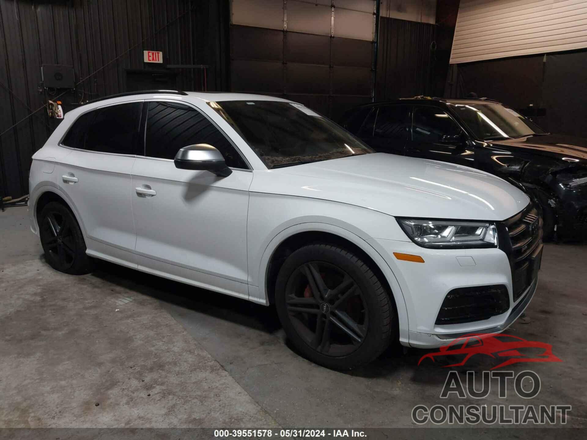 AUDI SQ5 2018 - WA1A4AFY1J2228407