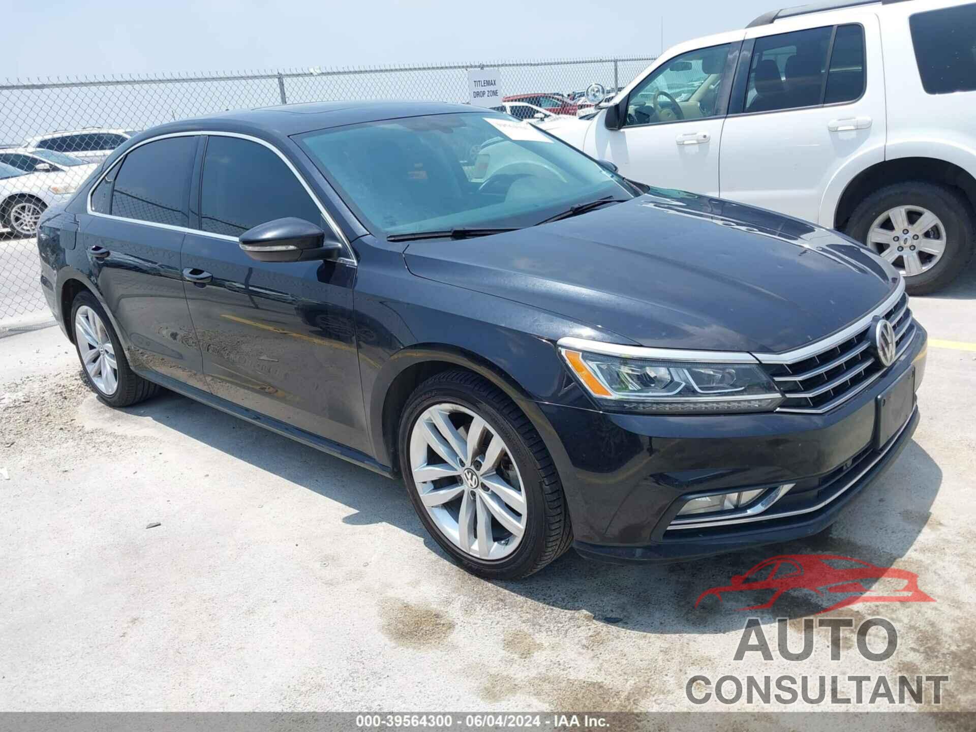 VOLKSWAGEN PASSAT 2018 - 1VWBA7A31JC036185