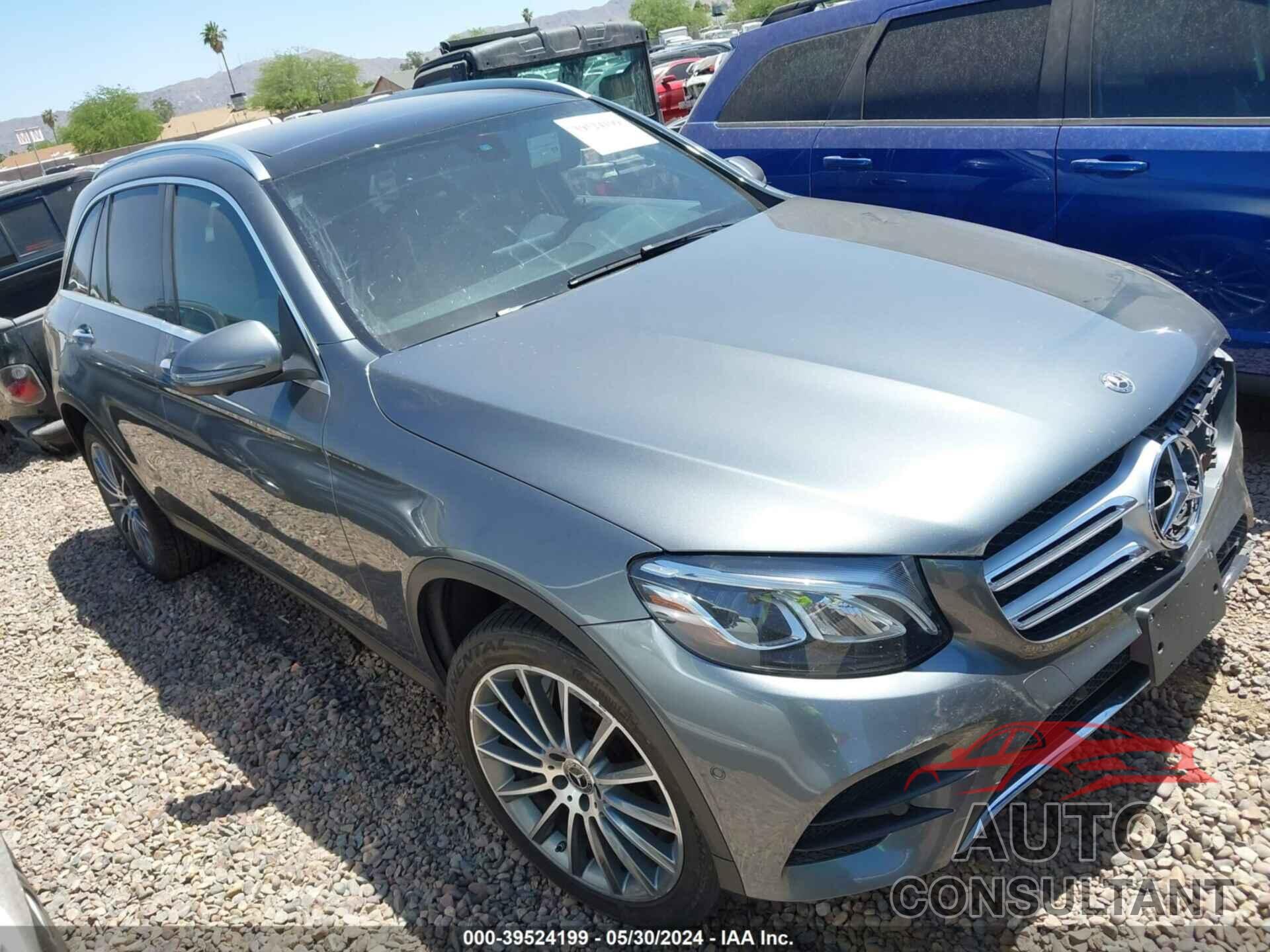 MERCEDES-BENZ GLC 300 2018 - WDC0G4KB0JV063826