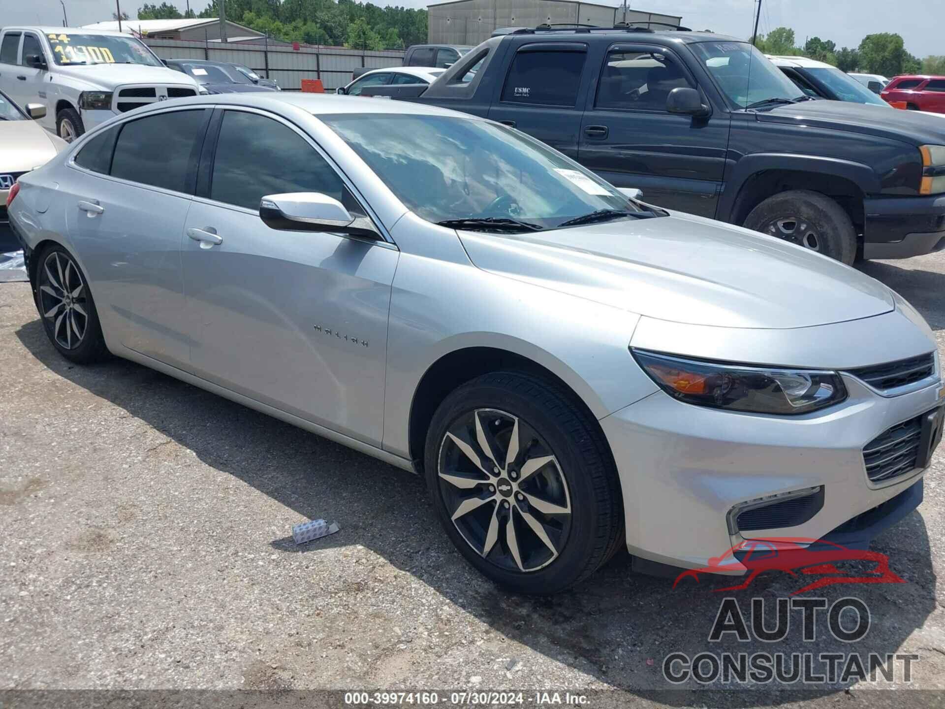 CHEVROLET MALIBU 2018 - 1G1ZD5ST5JF262006