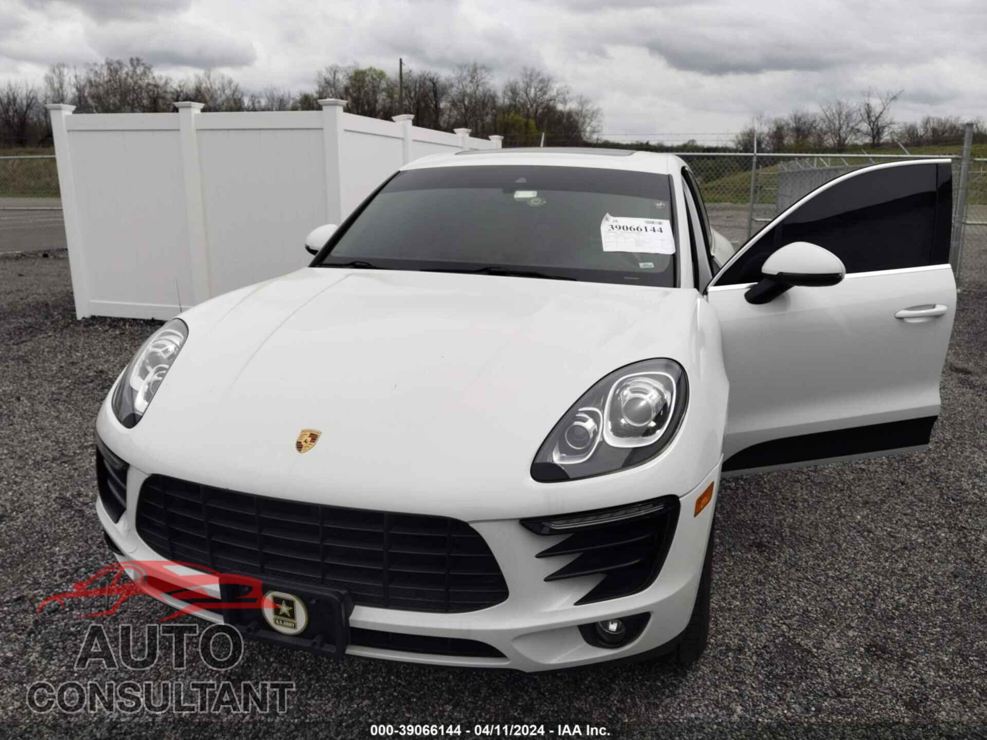 PORSCHE MACAN 2017 - WP1AB2A5XHLB18652