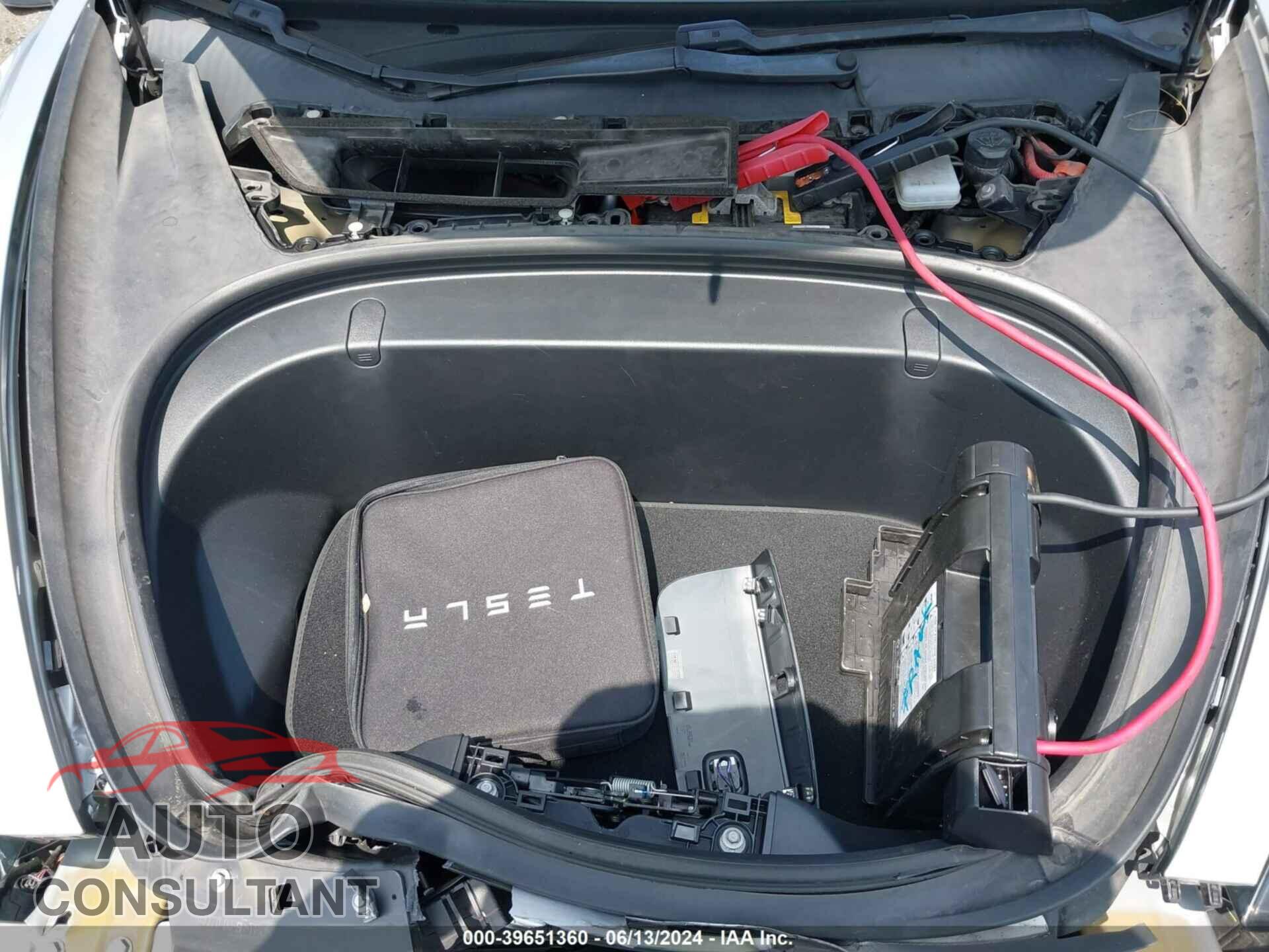 TESLA MODEL 3 2018 - 5YJ3E1EA6JF048501
