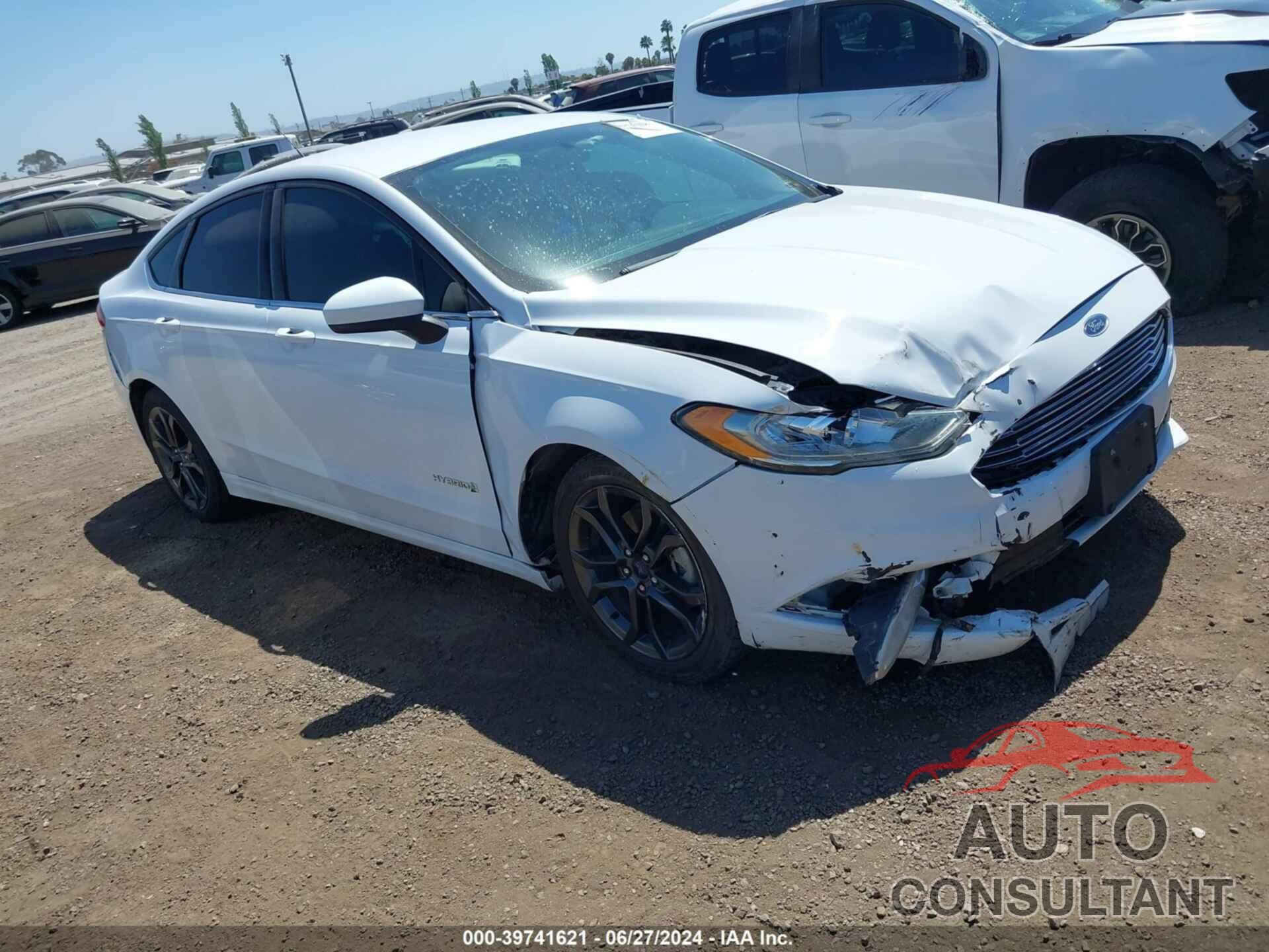 FORD FUSION HYBRID 2018 - 3FA6P0LU4JR204506