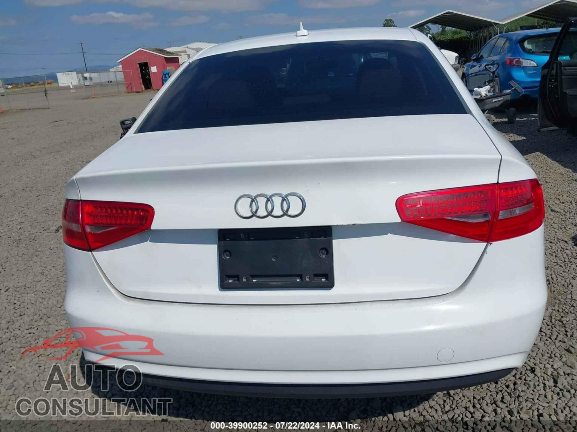 AUDI A4 2013 - WAUBFAFL0DA170502
