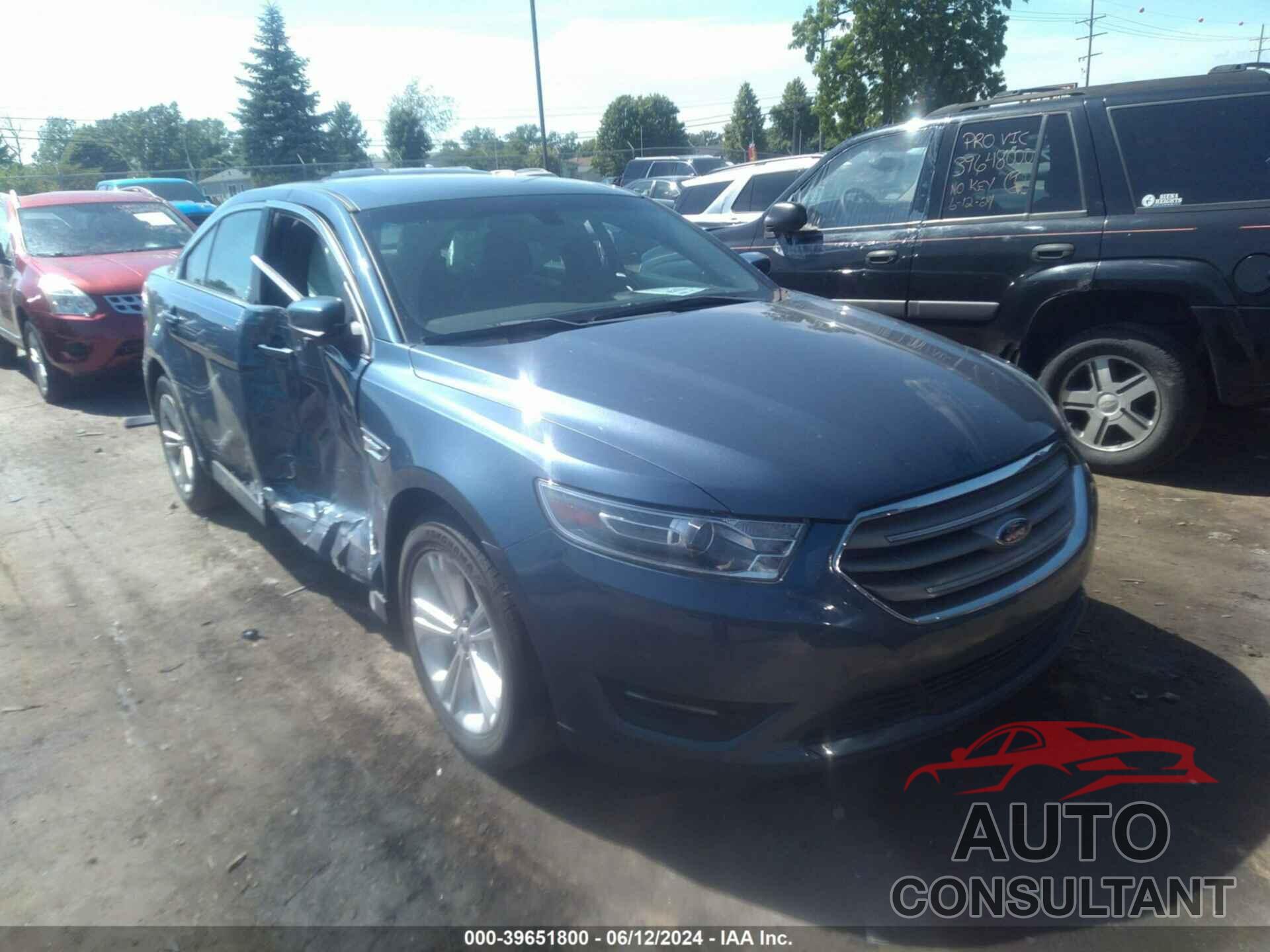 FORD TAURUS 2019 - 1FAHP2E81KG100889