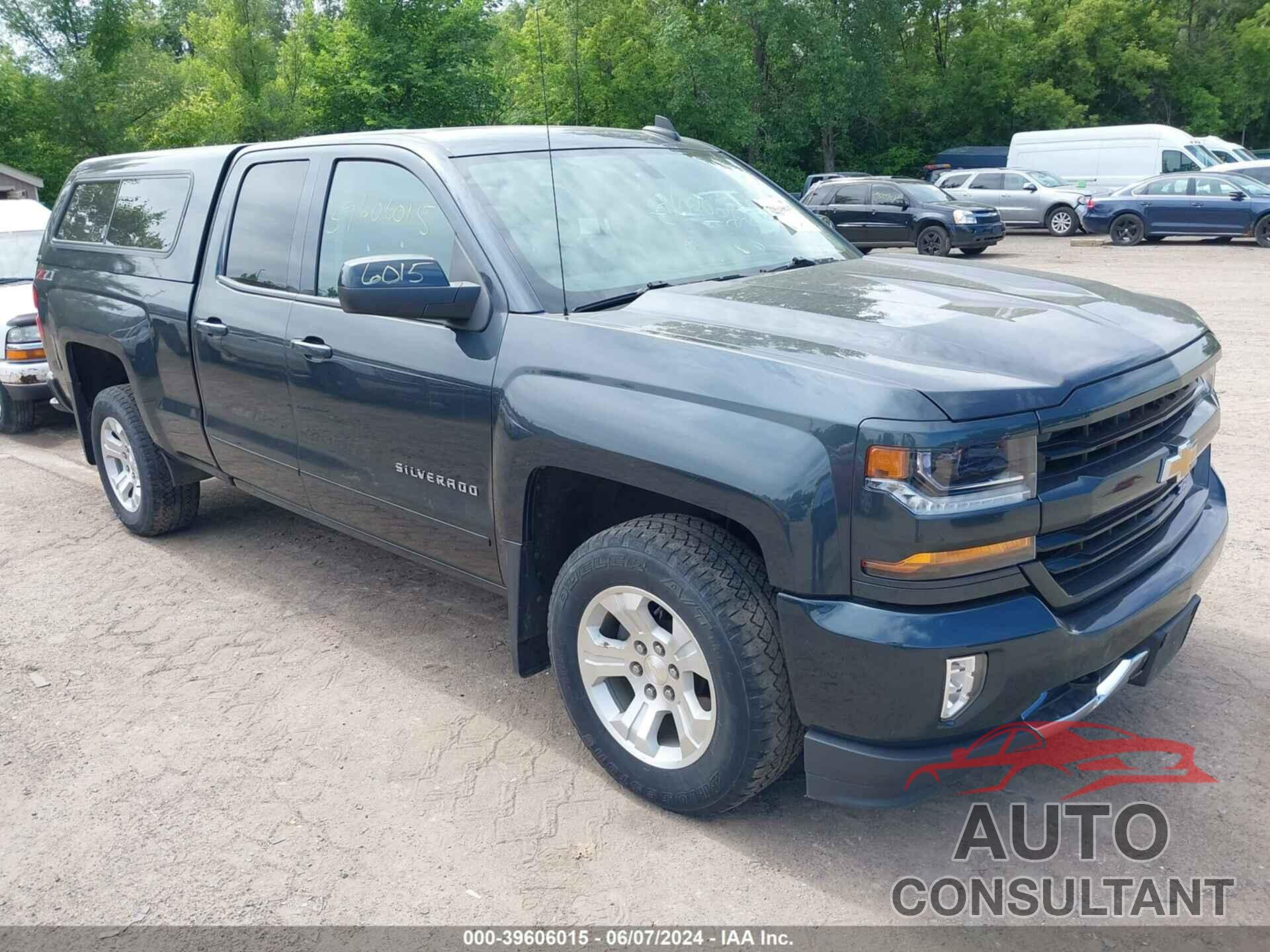 CHEVROLET SILVERADO 1500 2018 - 2GCVKRECXJ1108171
