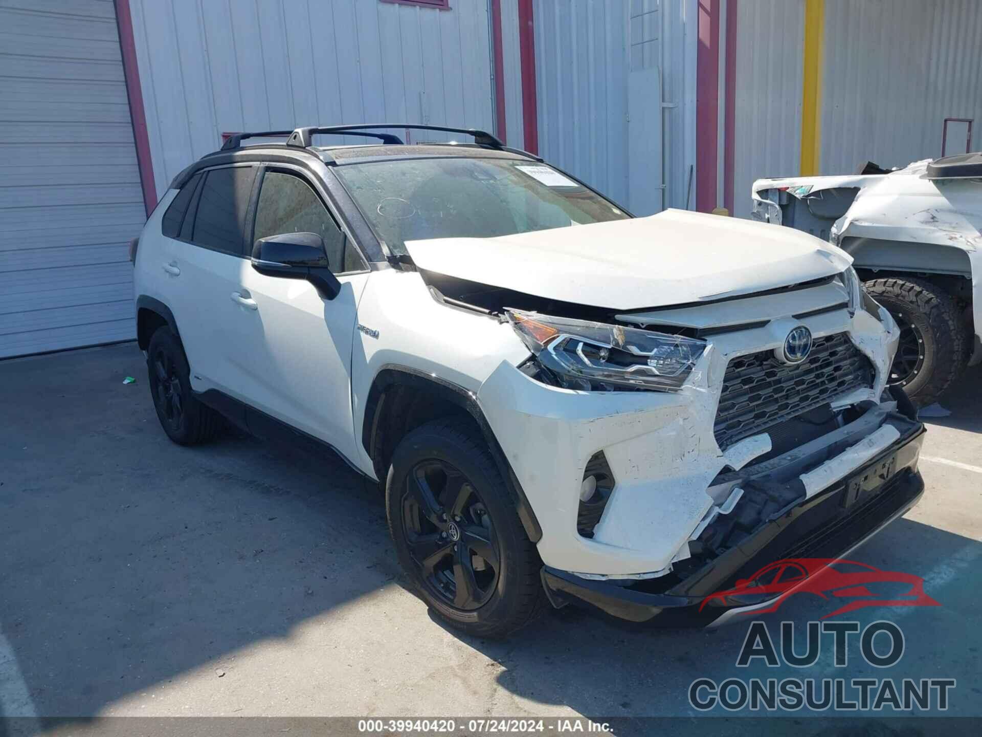 TOYOTA RAV4 HYBRID 2020 - JTMEWRFV4LJ043475