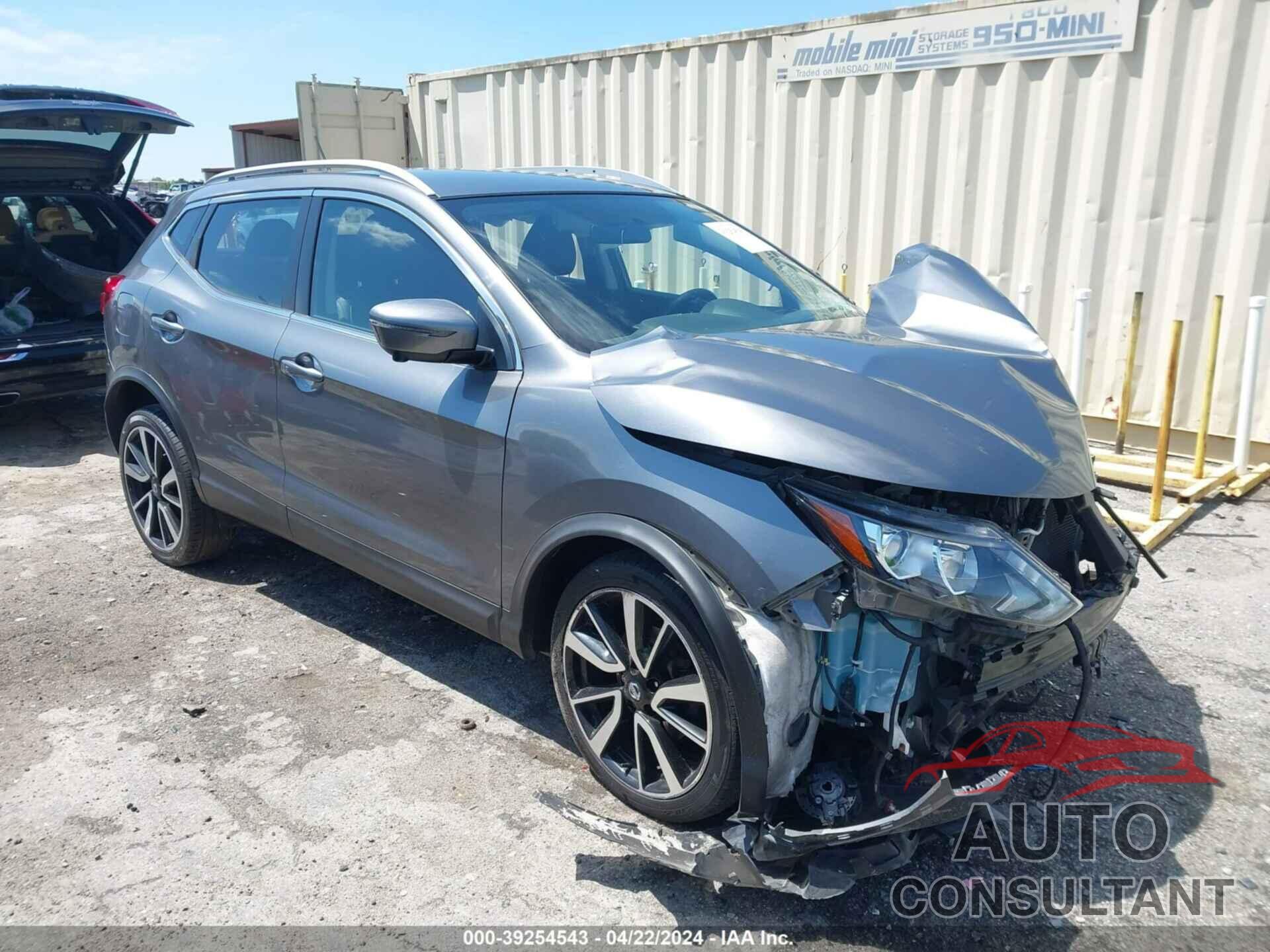 NISSAN ROGUE SPORT 2017 - JN1BJ1CR2HW125387