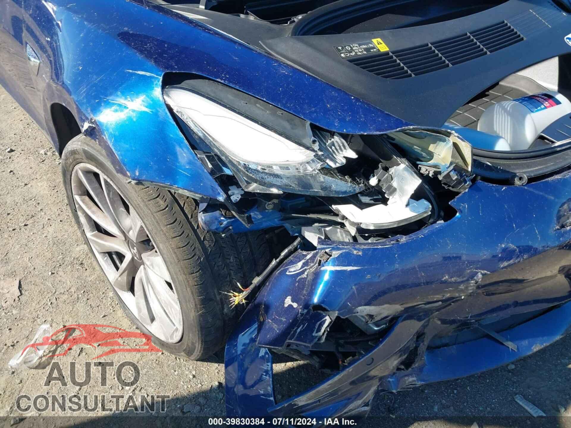 TESLA MODEL 3 2018 - 5YJ3E1EA5JF009866