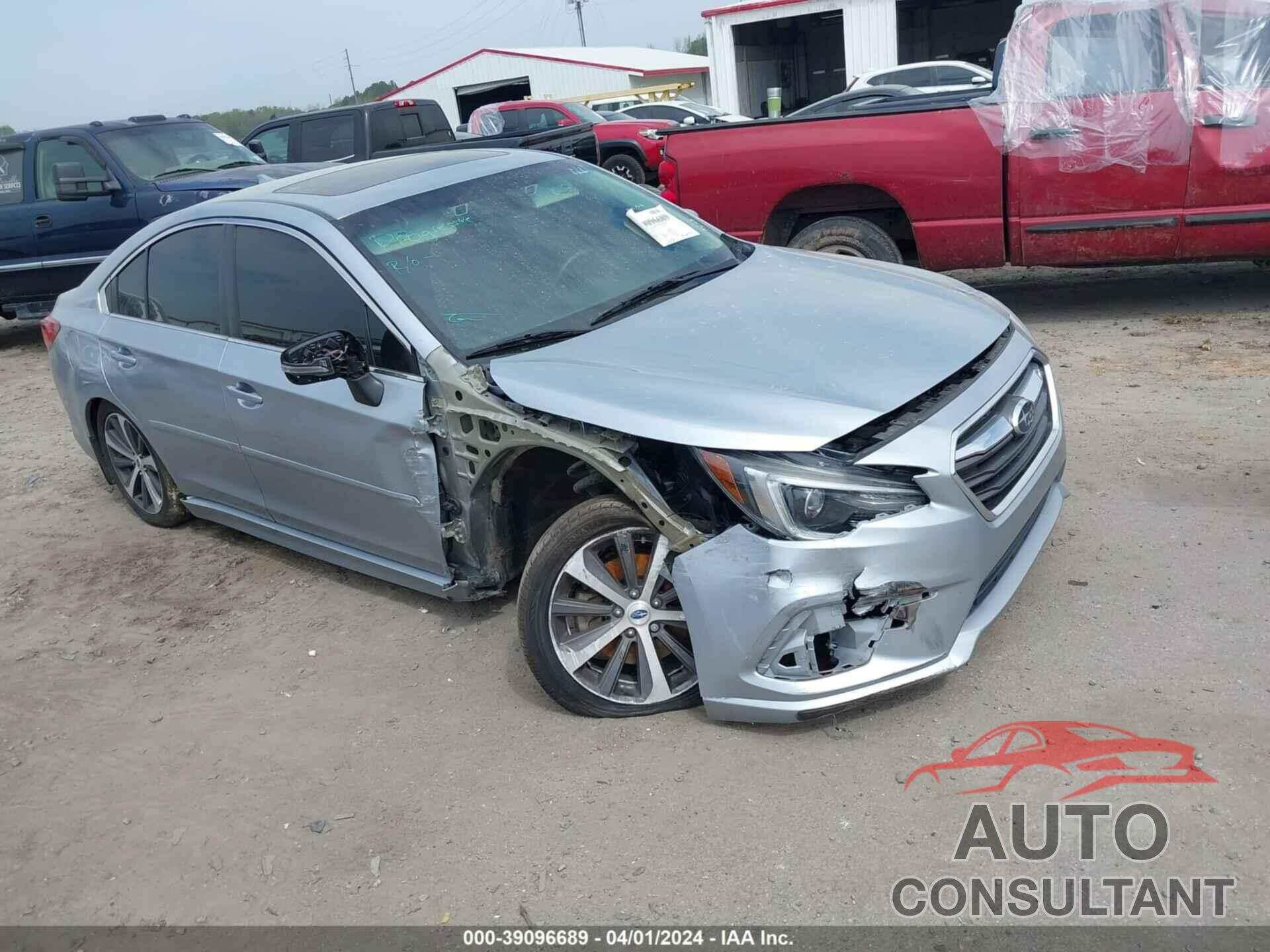 SUBARU LEGACY 2018 - 4S3BNEN6XJ3003315