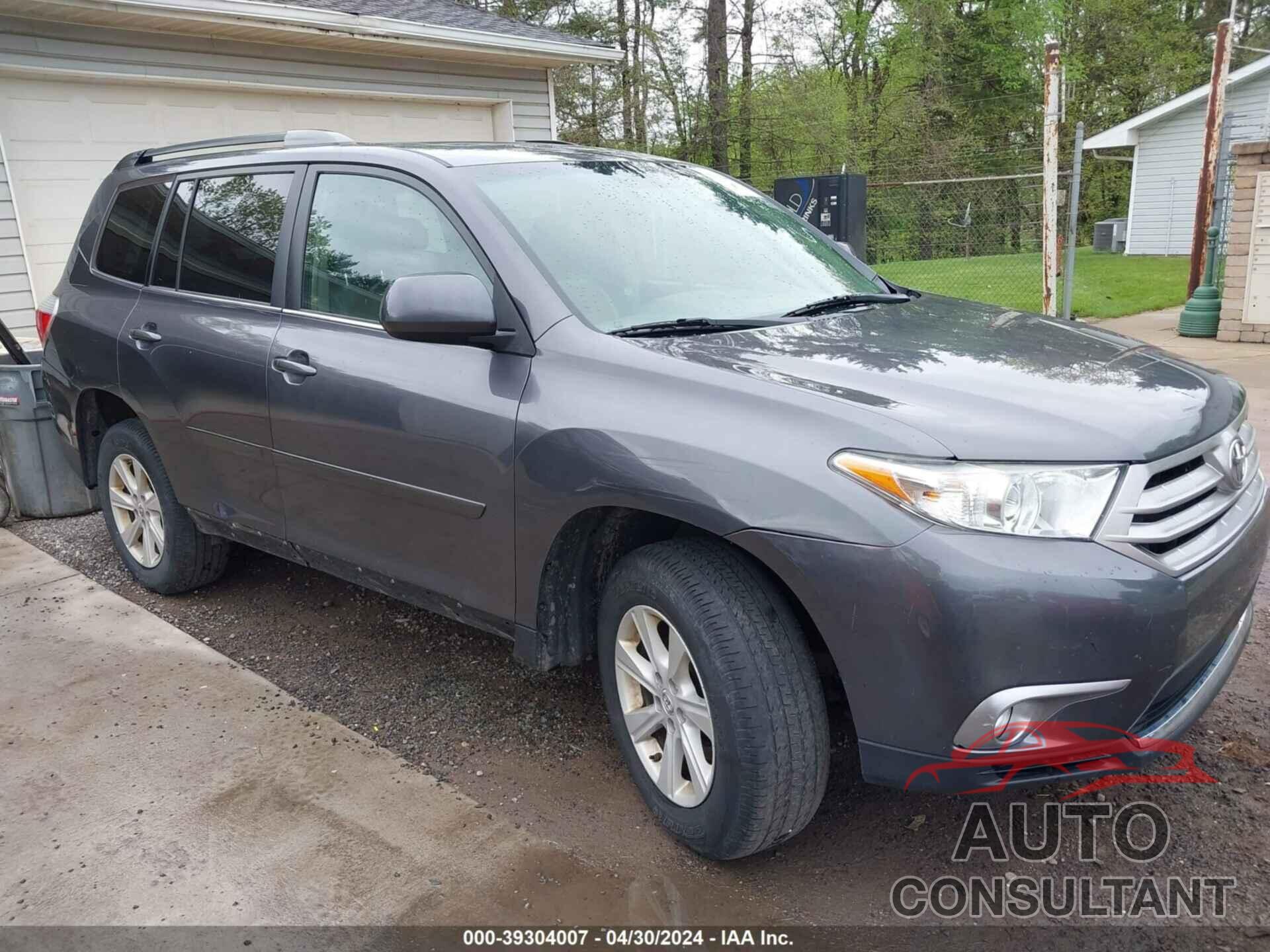 TOYOTA HIGHLANDER 2012 - 5TDBK3EH6CS136413