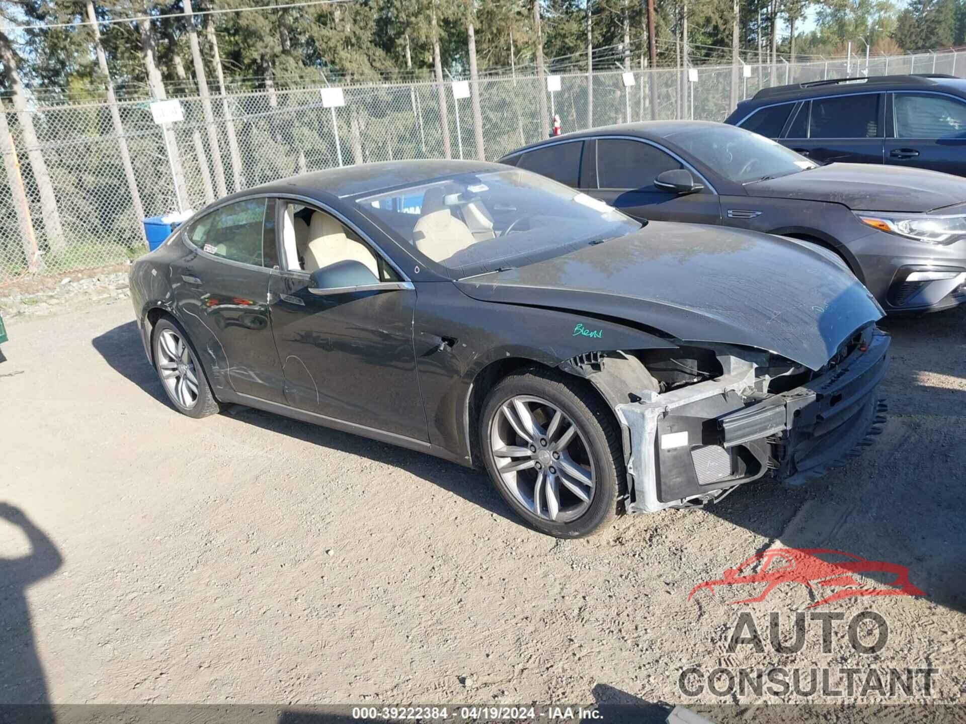 TESLA MODEL S 2014 - 5YJSA1H11EFP30453