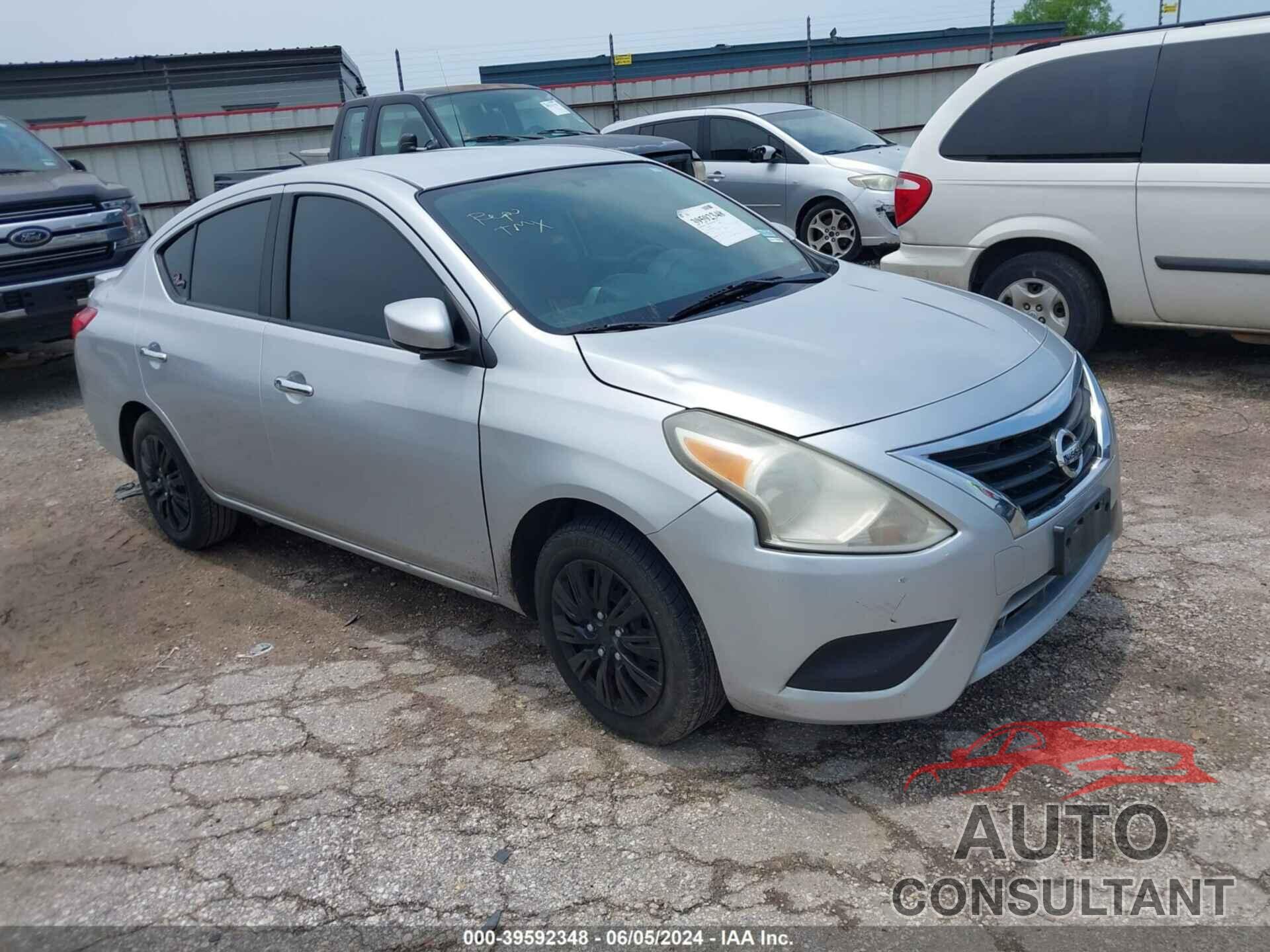 NISSAN VERSA 2016 - 3N1CN7AP8GL815923