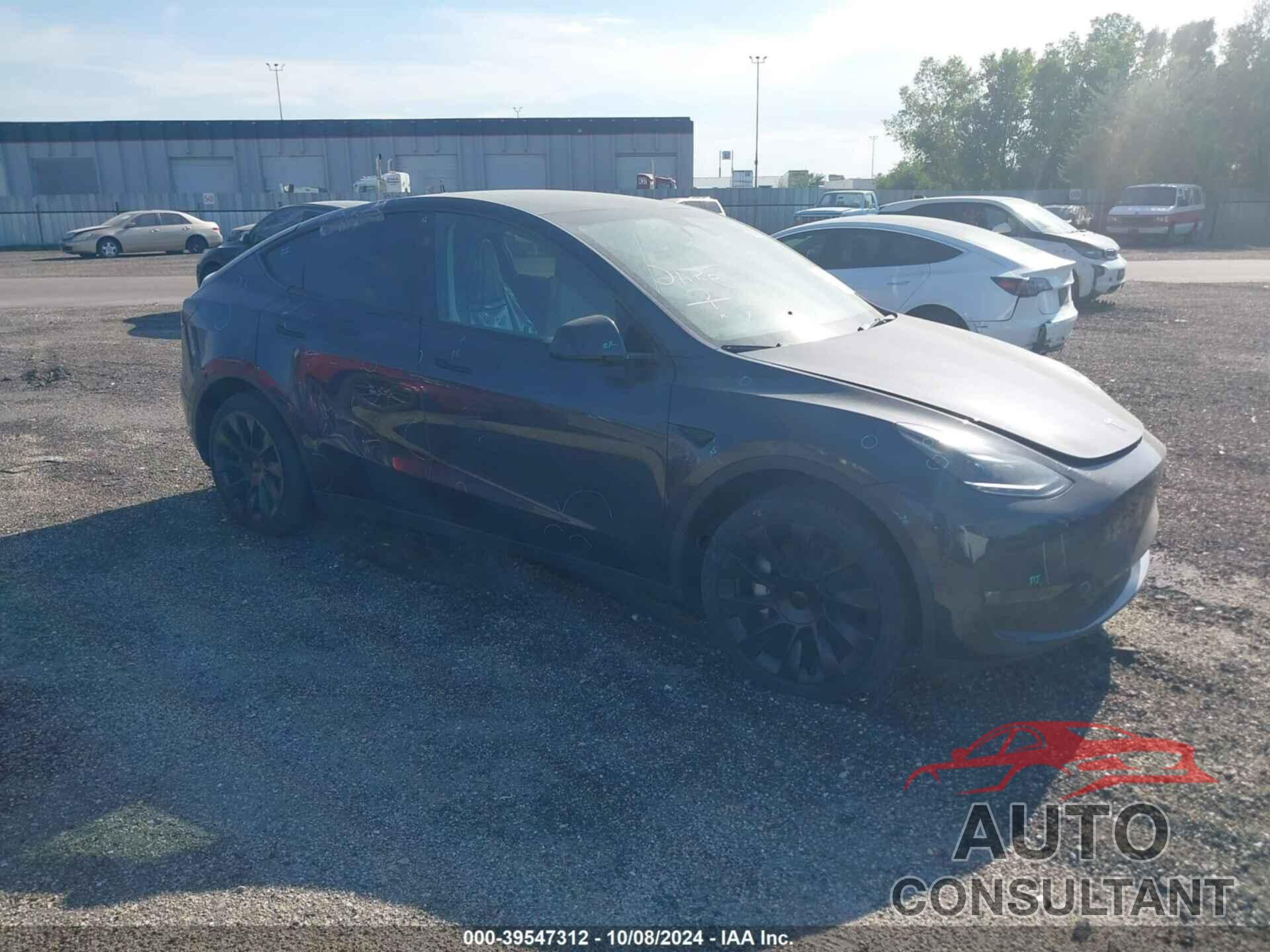 TESLA MODEL Y 2024 - 7SAYGDEE9RA249681