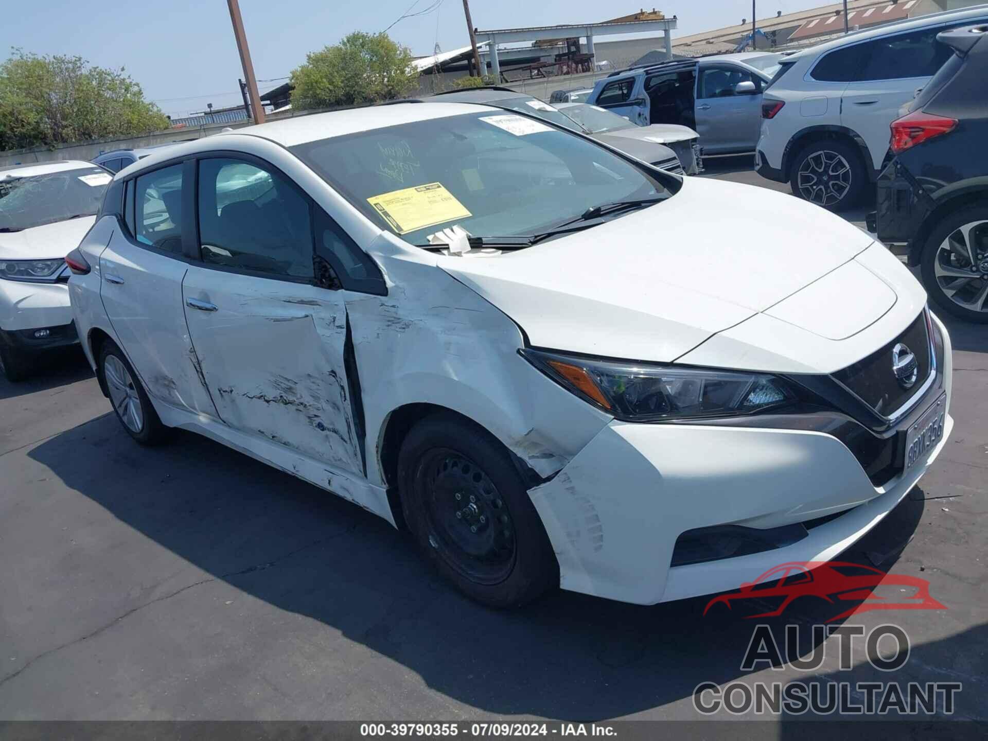 NISSAN LEAF 2018 - 1N4AZ1CP0JC301656