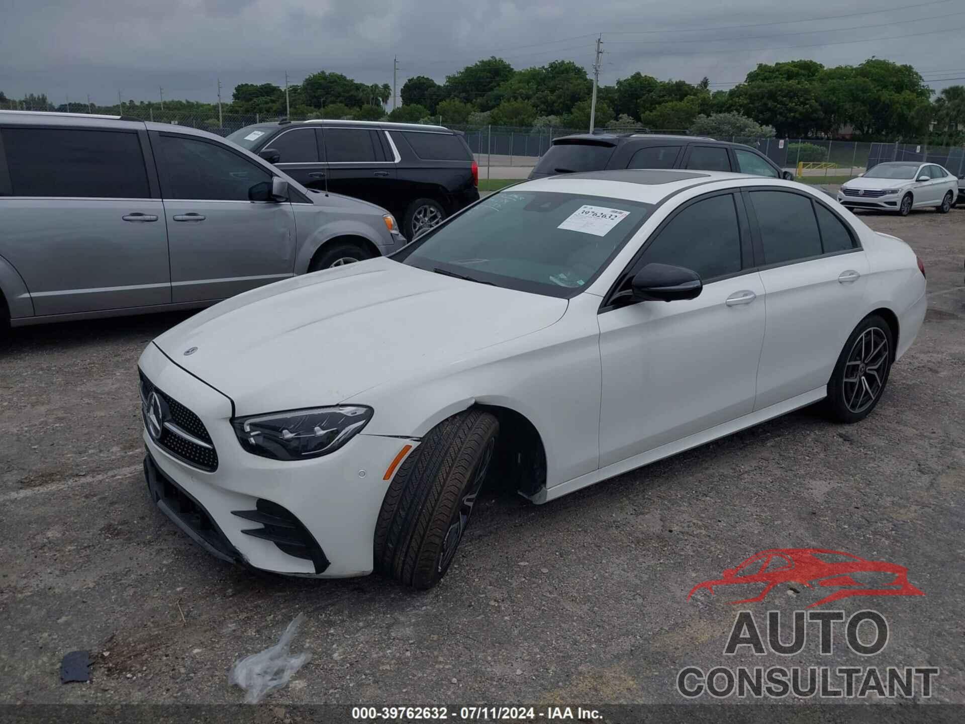 MERCEDES-BENZ E 350 2023 - W1KZF8DB2PB141253
