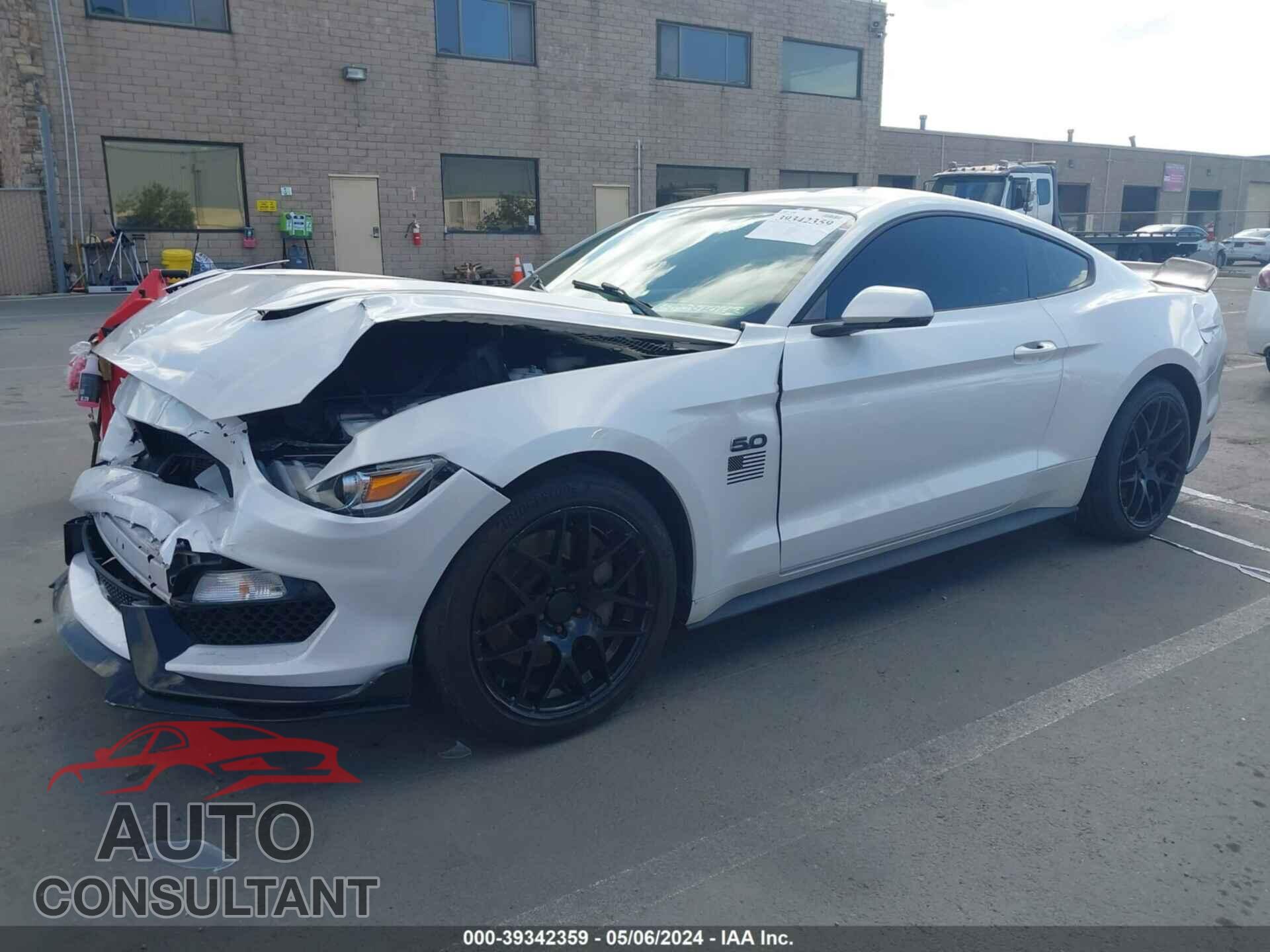 FORD MUSTANG 2017 - 1FA6P8CF8H5247629