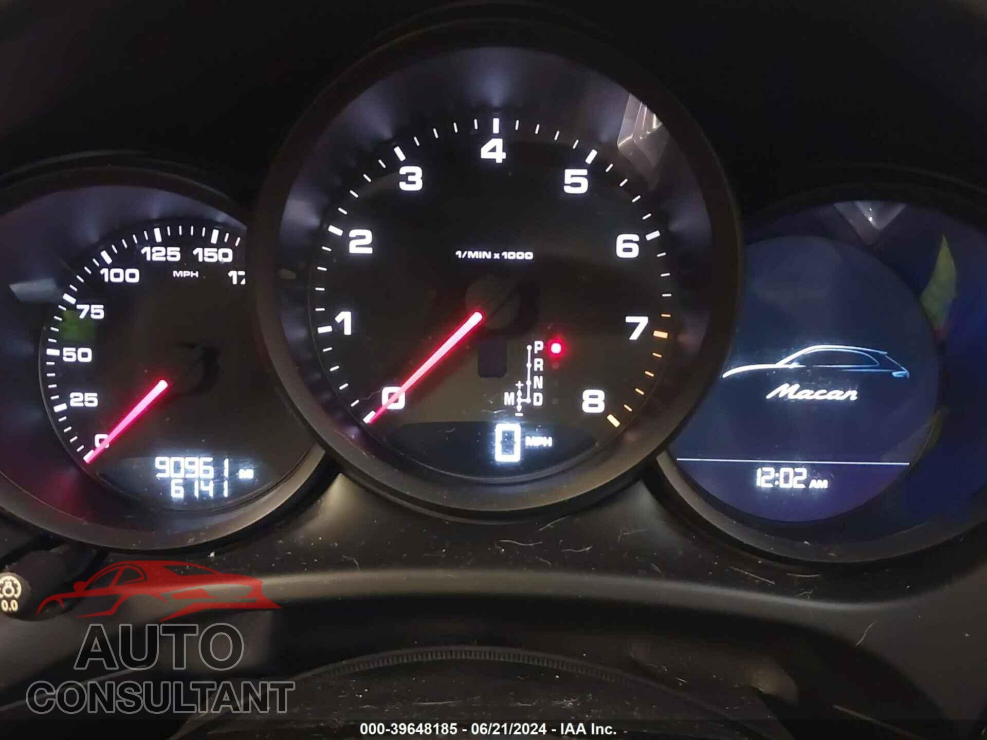 PORSCHE MACAN 2017 - WP1AA2A52HLB02173