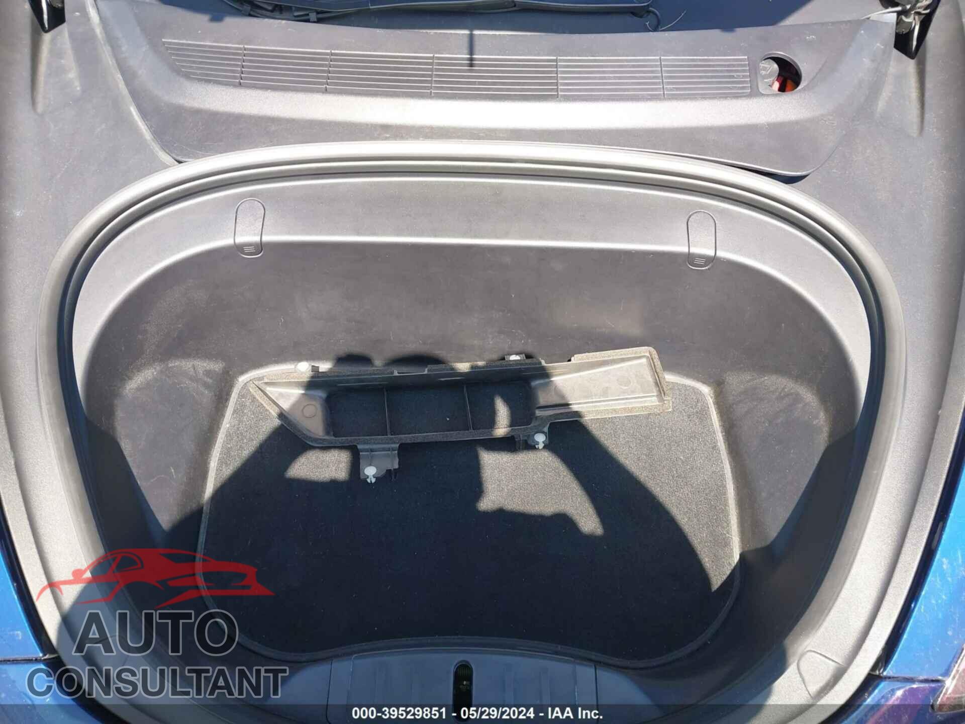 TESLA MODEL 3 2018 - 5YJ3E1EB3JF112146