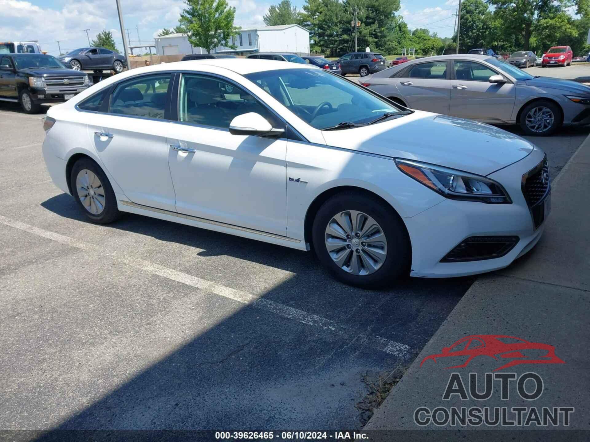 HYUNDAI SONATA HYBRID 2016 - KMHE24L16GA031197