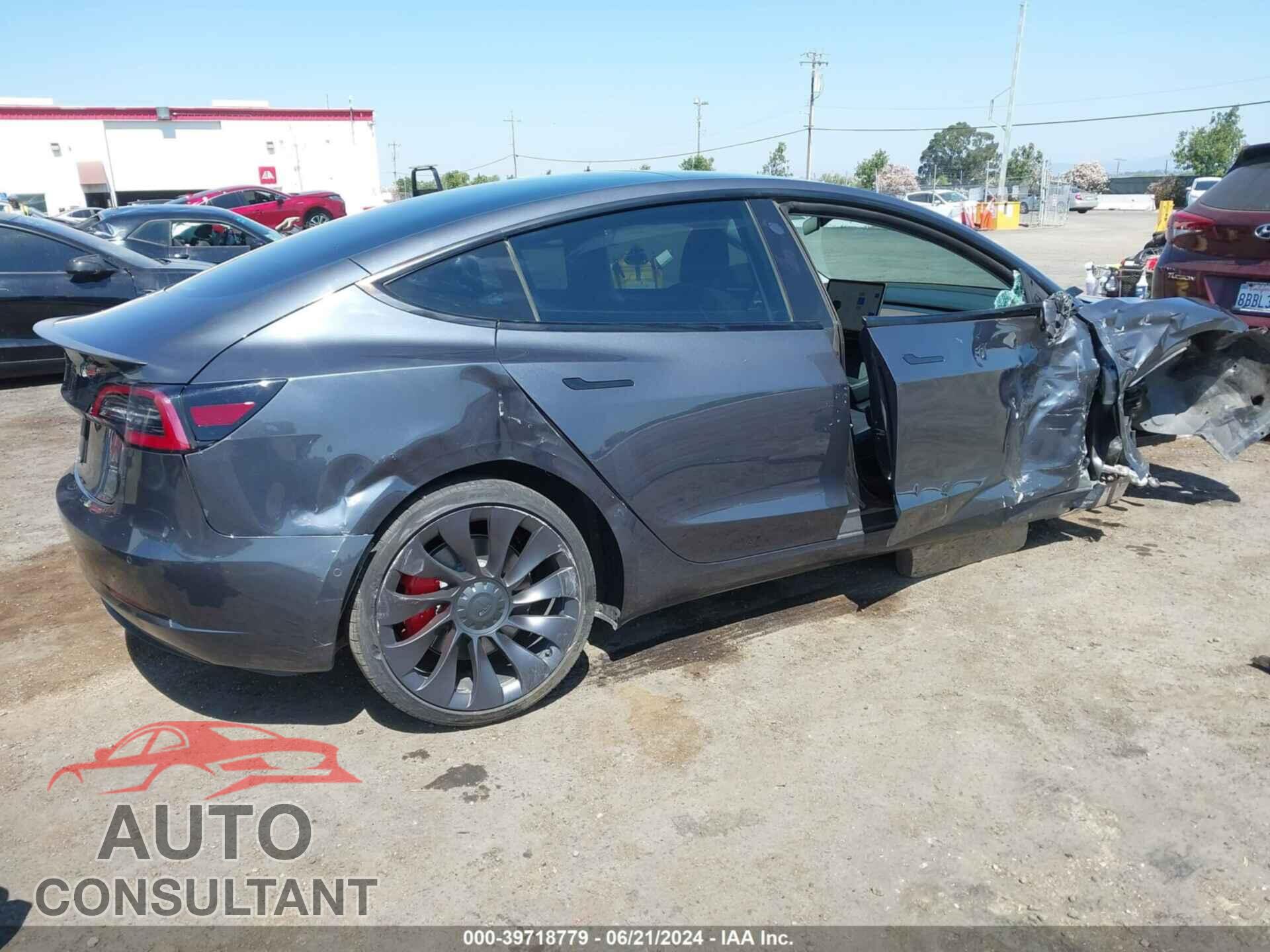 TESLA MODEL 3 2021 - 5YJ3E1EC7MF071551