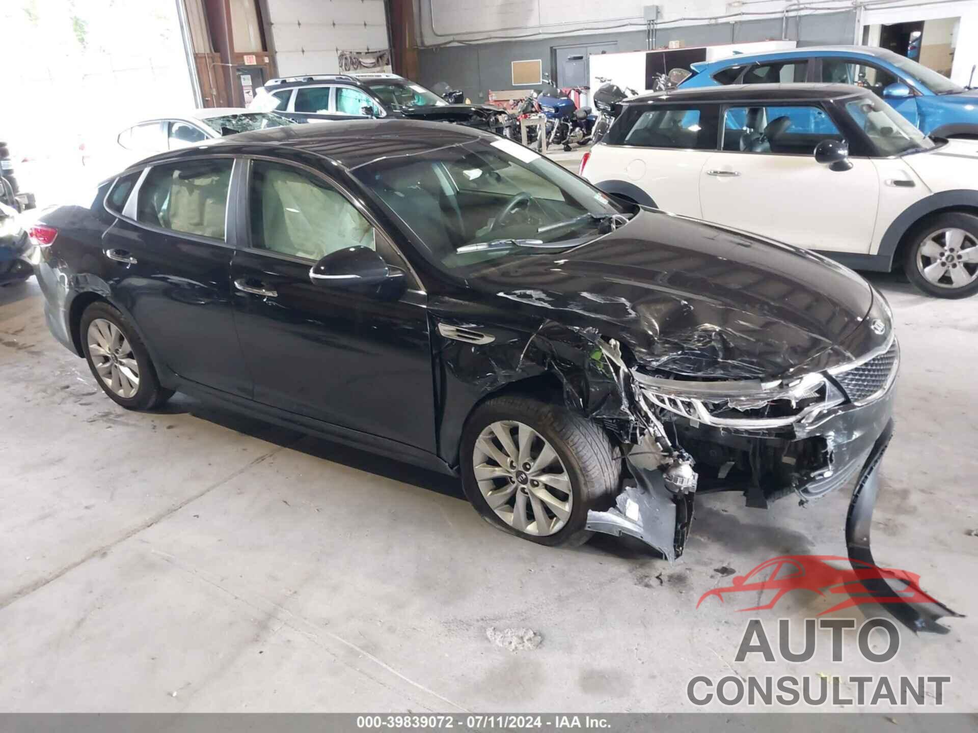 KIA OPTIMA 2018 - 5XXGT4L30JG269442