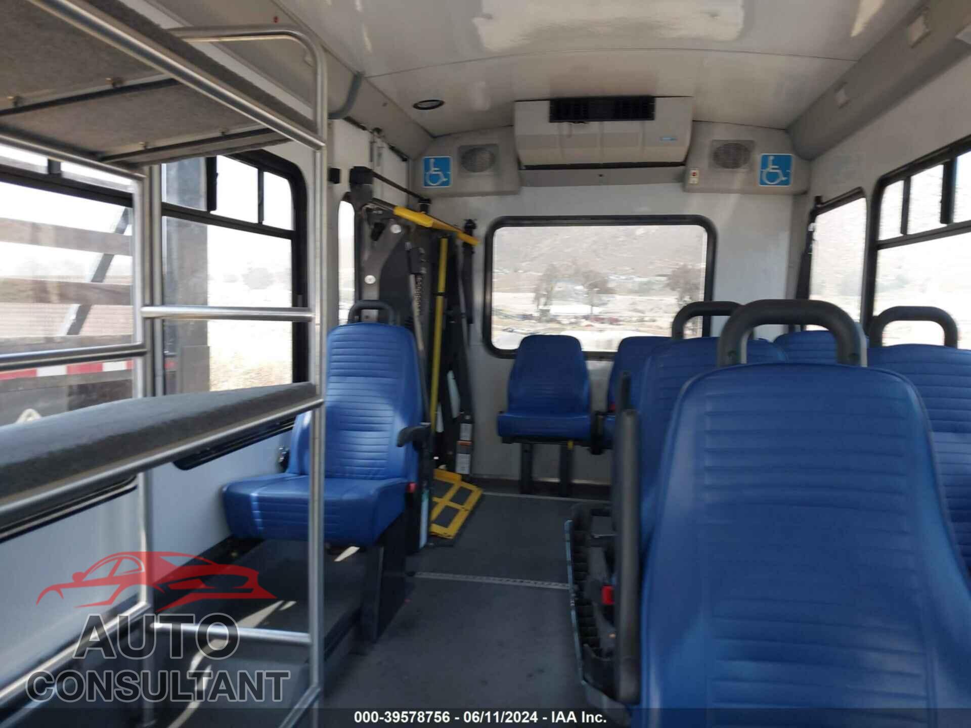 FORD E-350 CUTAWAY 2019 - 1FDEE3FS2KDC26226
