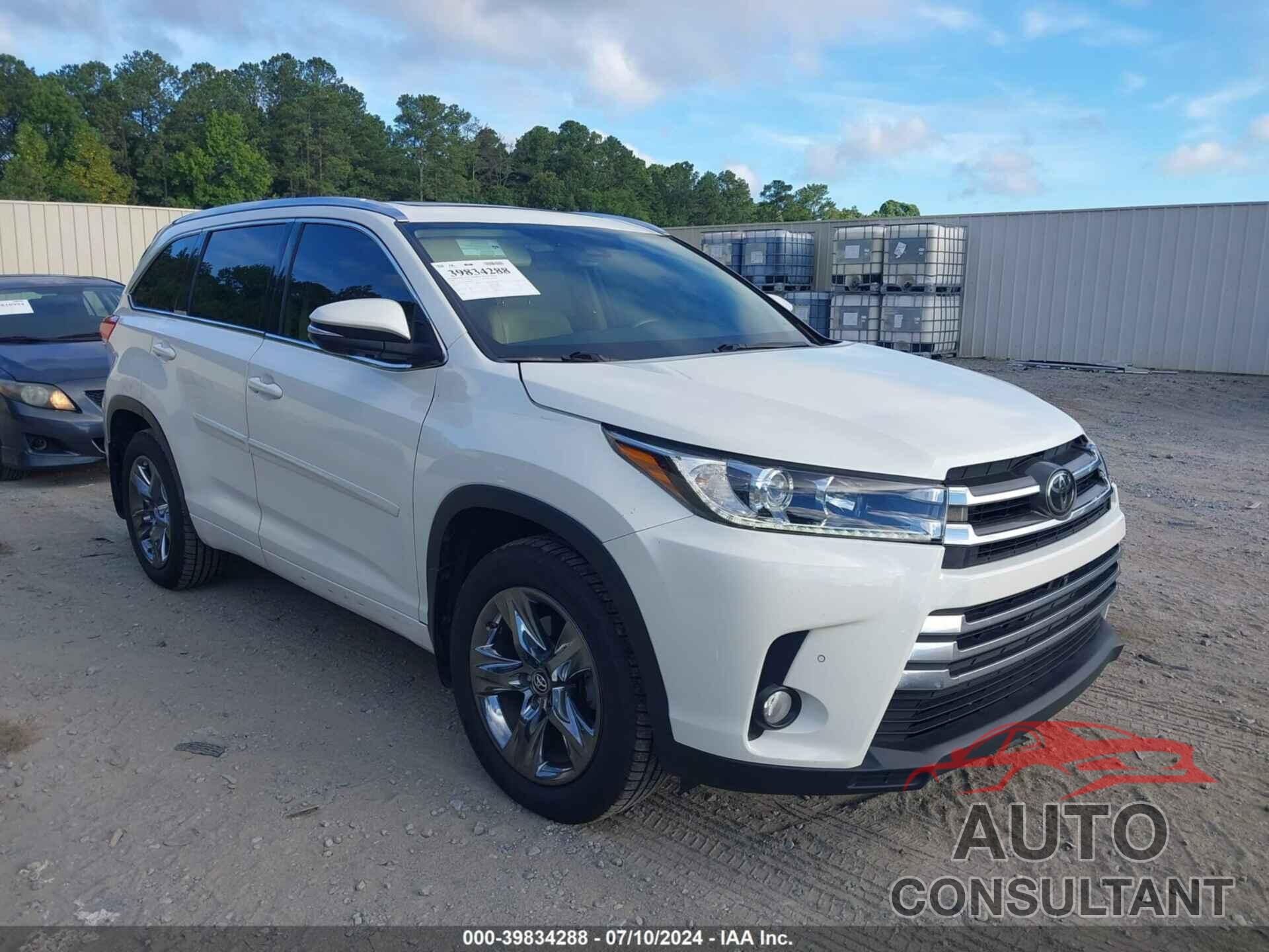 TOYOTA HIGHLANDER 2018 - 5TDDZRFH8JS803016