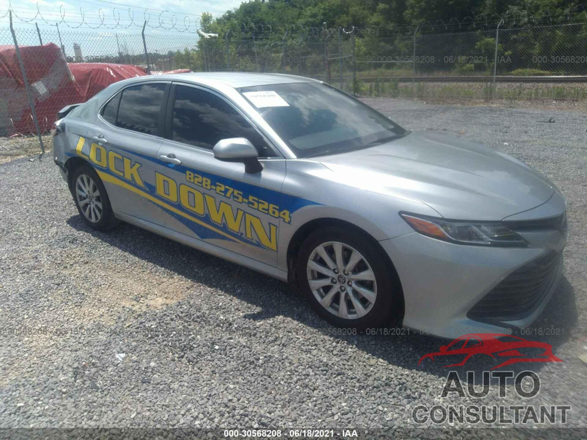TOYOTA CAMRY 2018 - JTNB11HK9J3029509