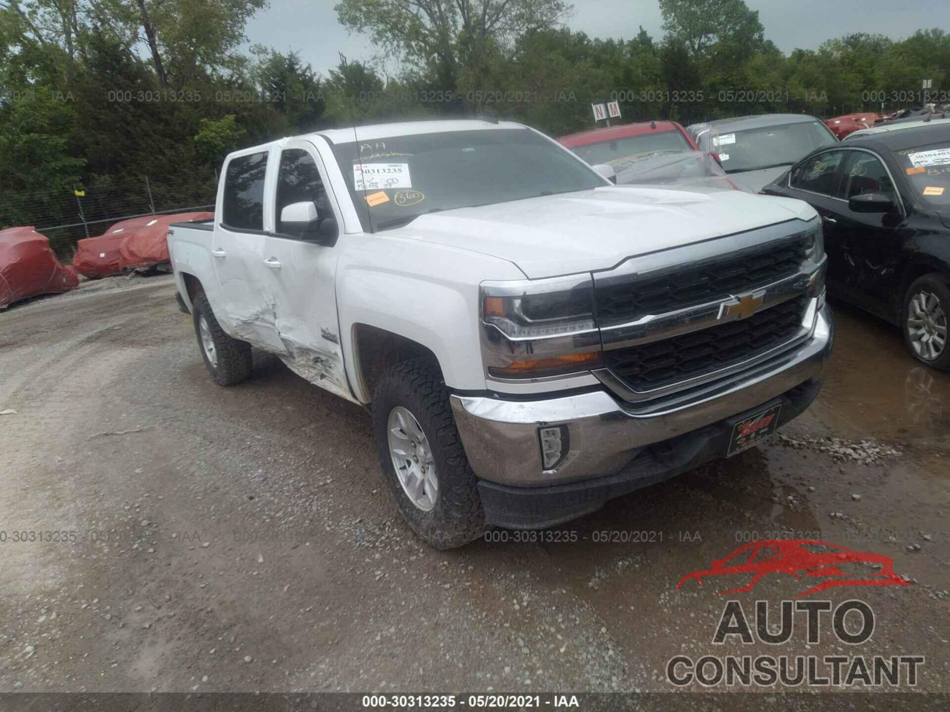 CHEVROLET SILVERADO 1500 2018 - 3GCUKREC1JG281824