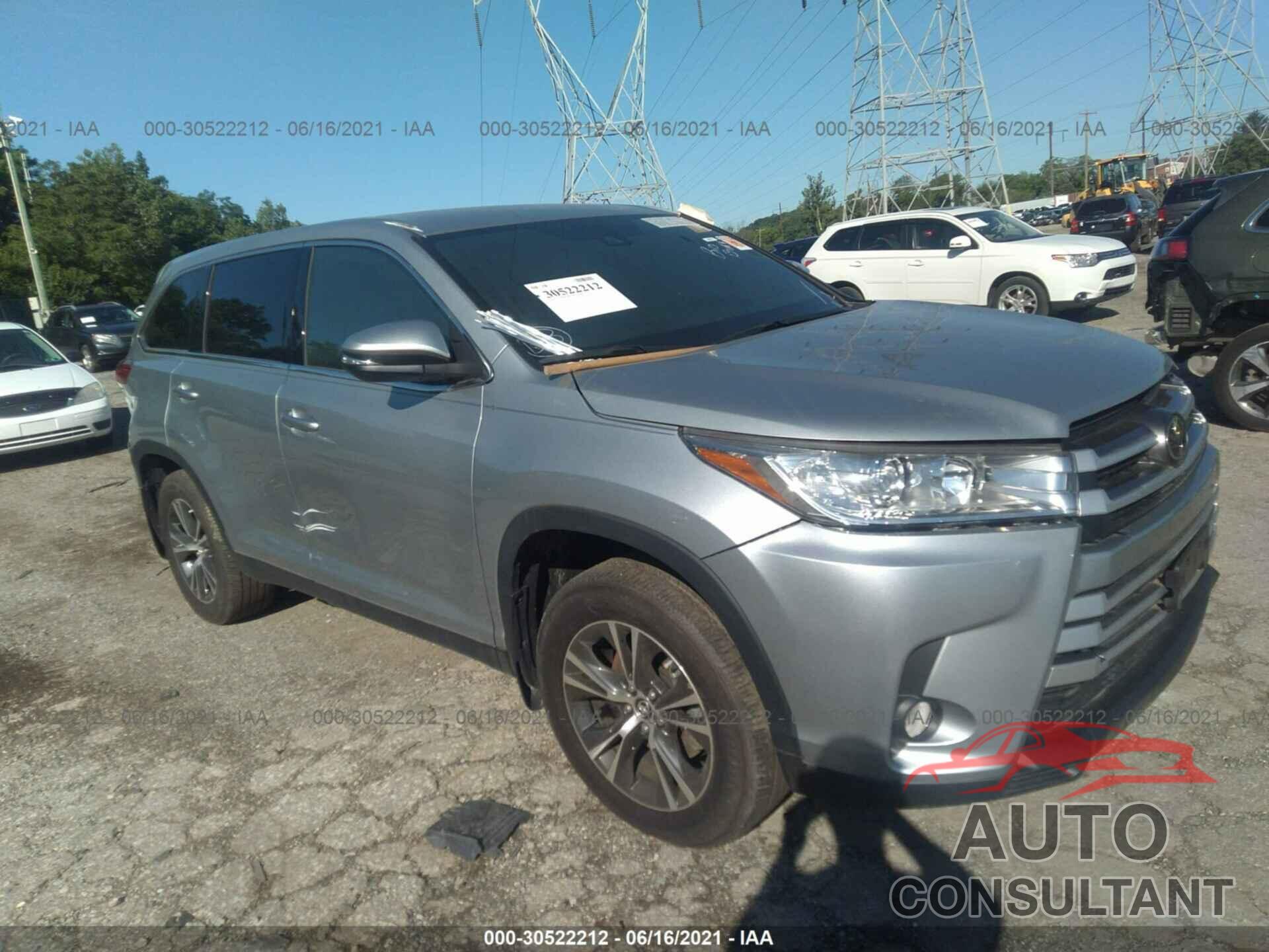 TOYOTA HIGHLANDER 2019 - 5TDBZRFH6KS734464