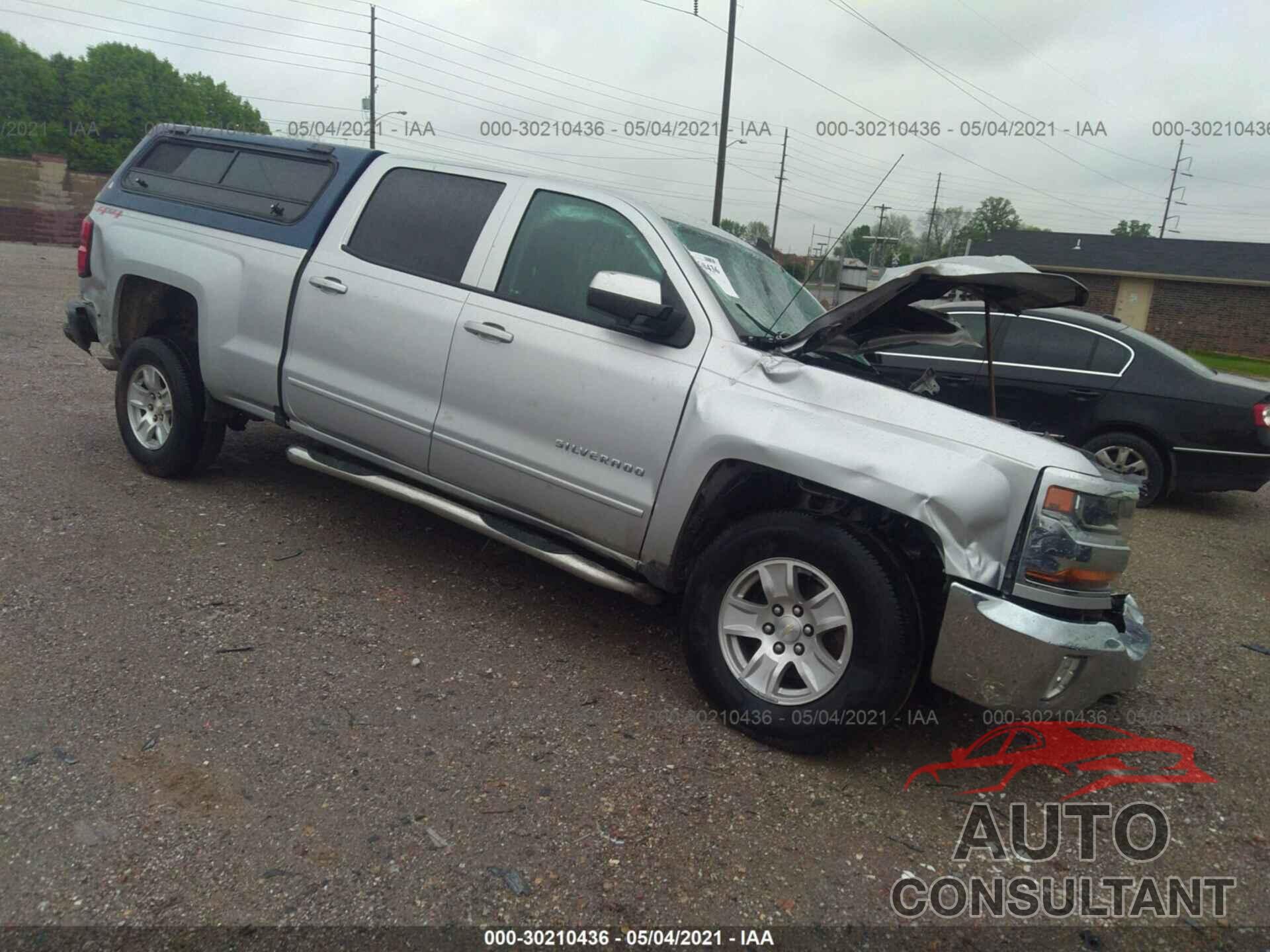CHEVROLET SILVERADO 1500 2017 - 1GCUKREC8HF143791
