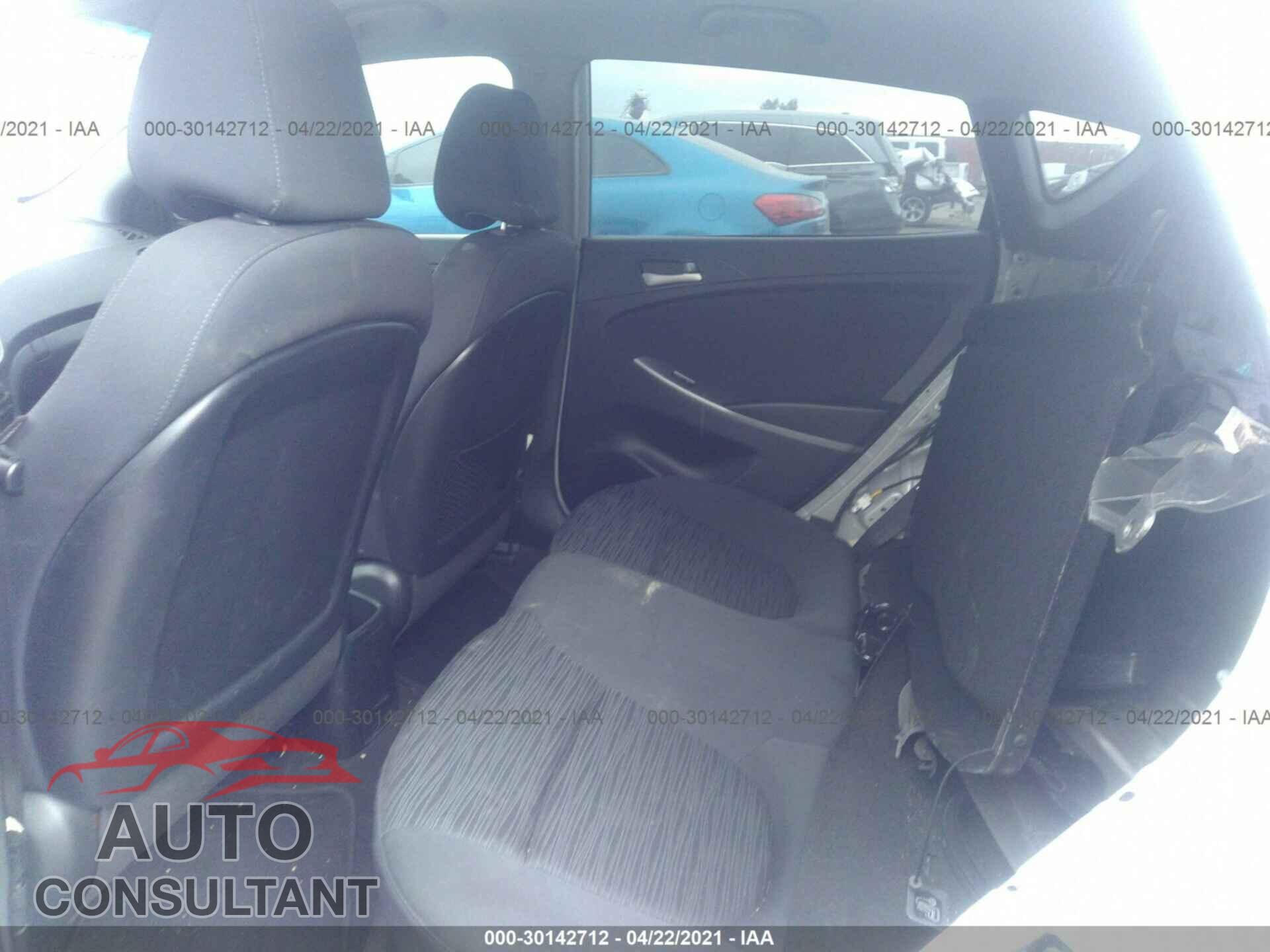 HYUNDAI ACCENT 2016 - KMHCT5AE3GU242937