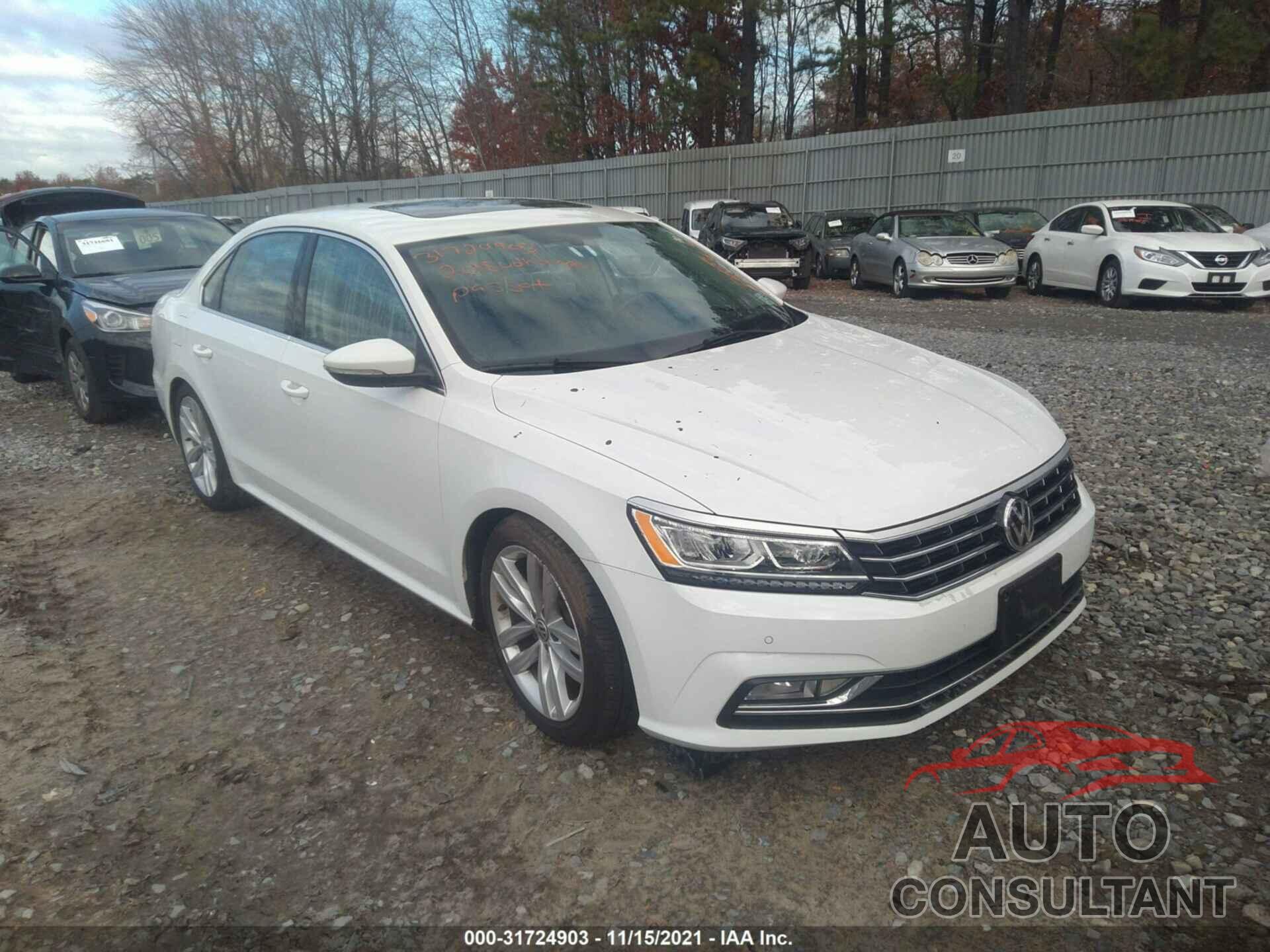 VOLKSWAGEN PASSAT 2018 - 1VWBA7A32JC005821