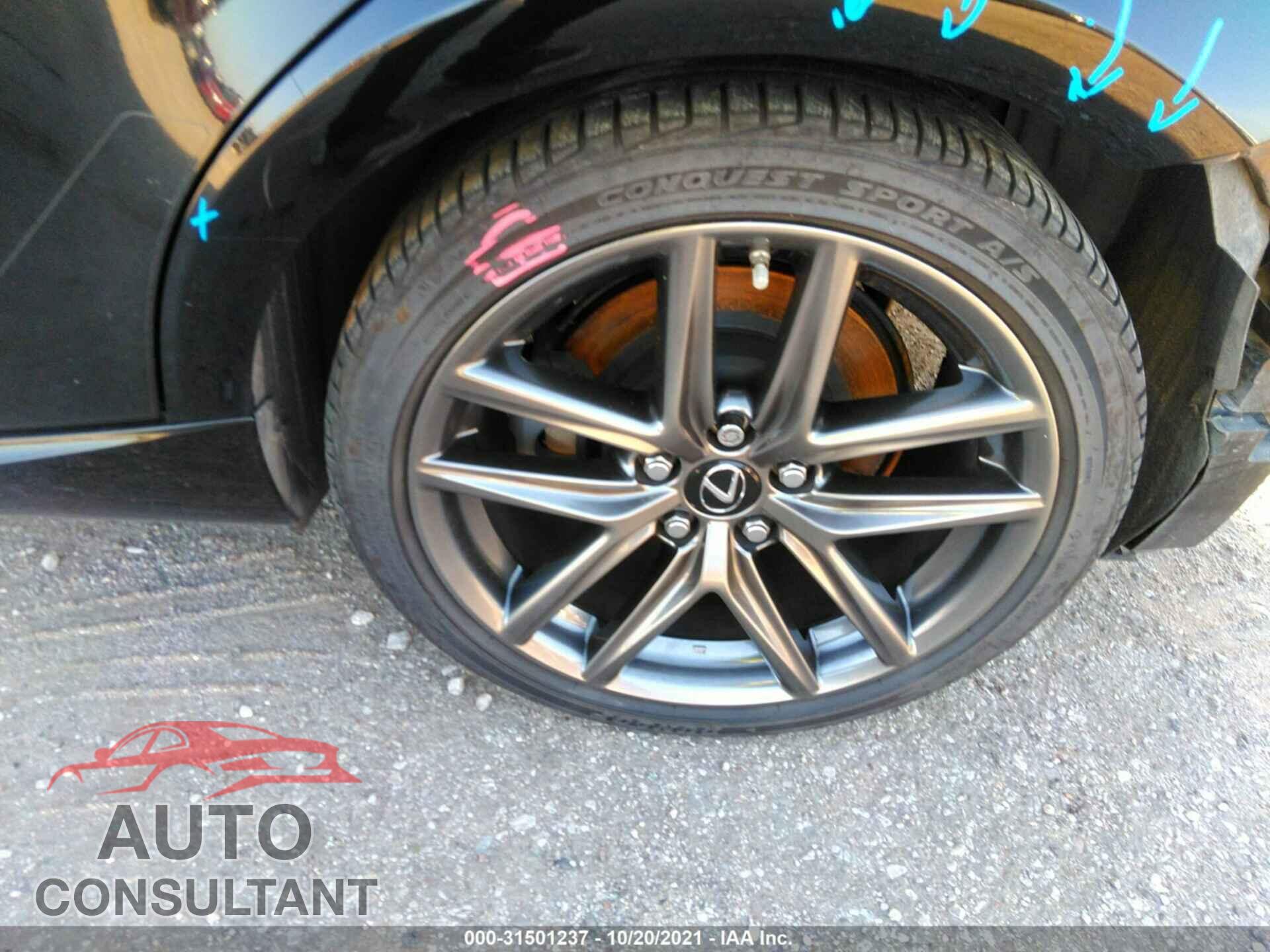LEXUS IS 2017 - JTHBA1D28H5054862