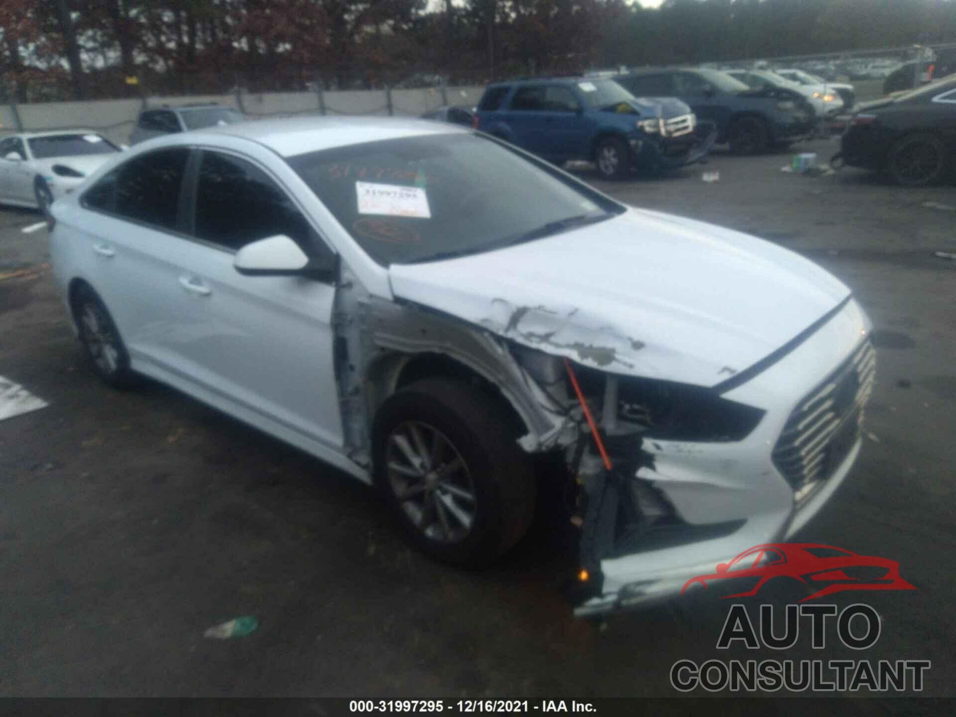 HYUNDAI SONATA 2018 - 5NPE24AFXJH600815