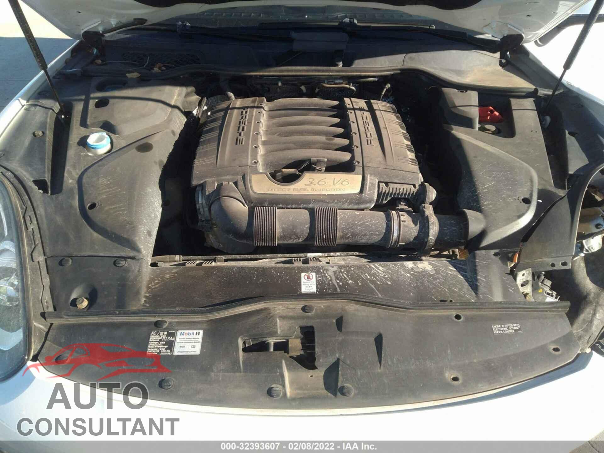 PORSCHE CAYENNE 2016 - WP1AA2A21GLA09665
