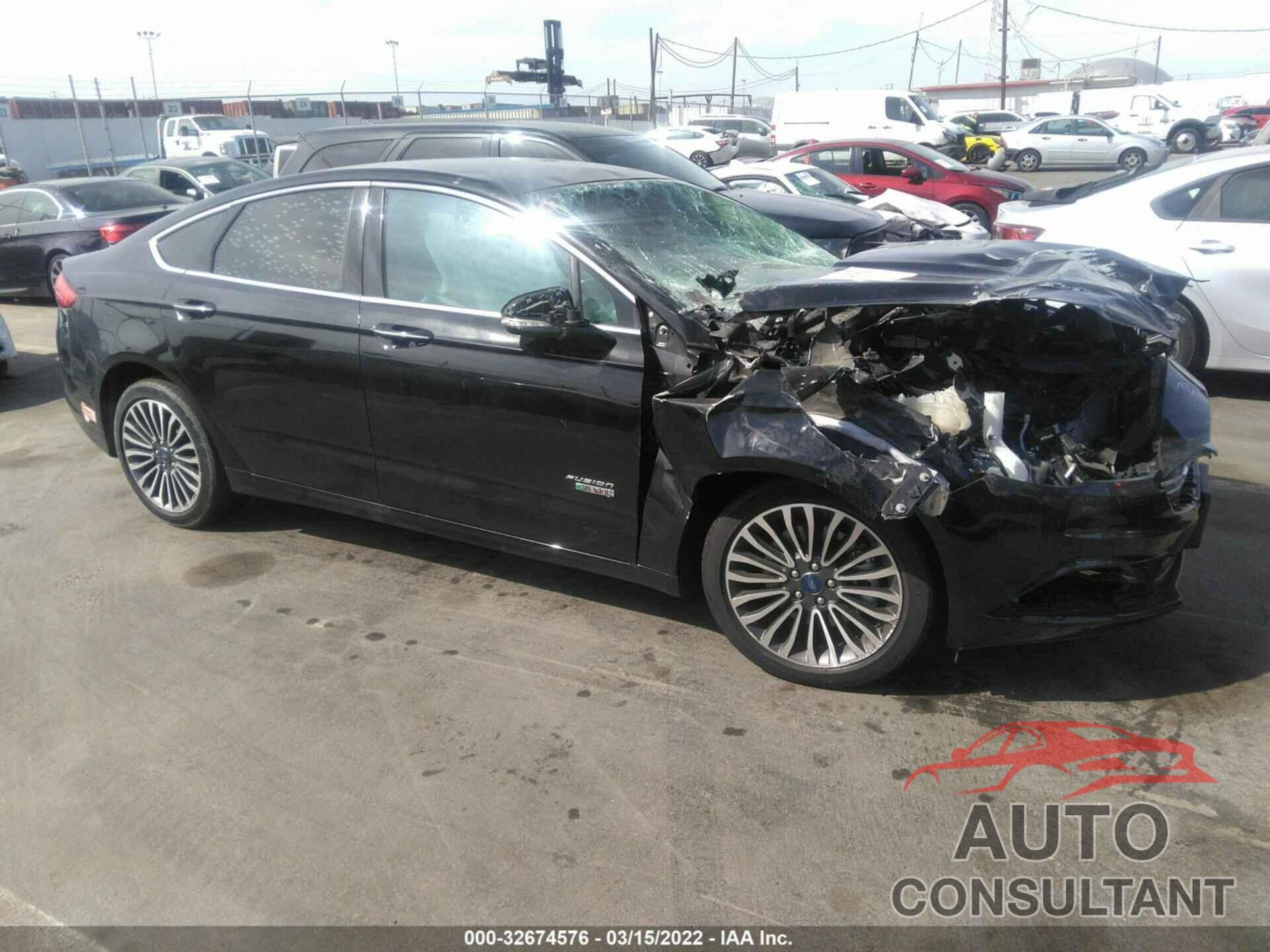 FORD FUSION ENERGI 2018 - 3FA6P0PU3JR274511