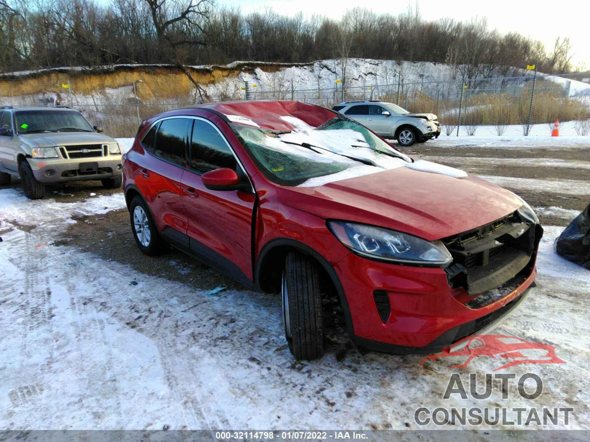 FORD ESCAPE 2020 - 1FMCU0G67LUA07564