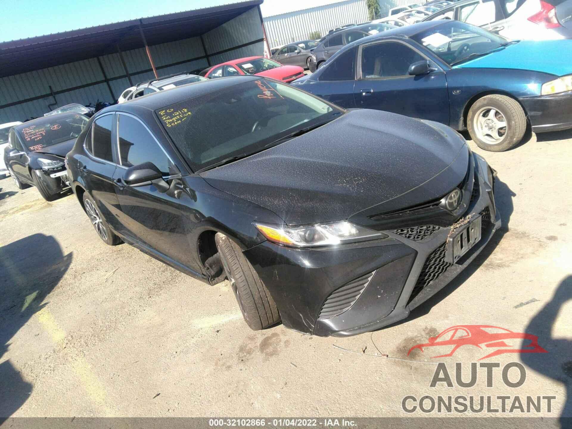 TOYOTA CAMRY 2019 - 4T1B11HK1KU232325