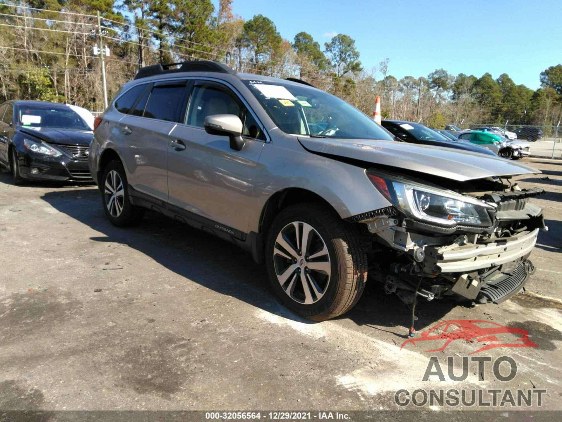 SUBARU OUTBACK 2018 - 4S4BSAKC0J3344584