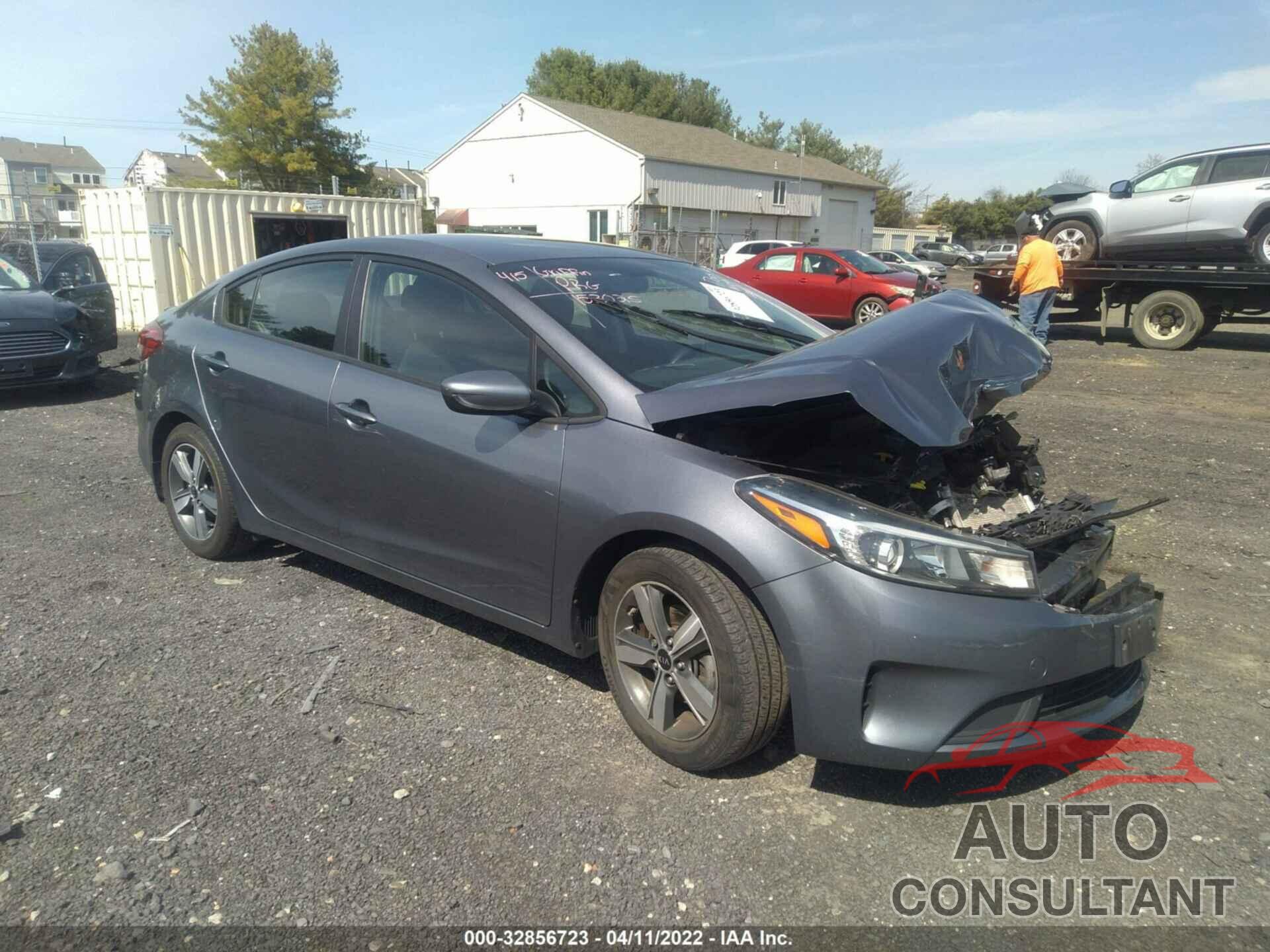 KIA FORTE 2018 - 3KPFL4A73JE240978