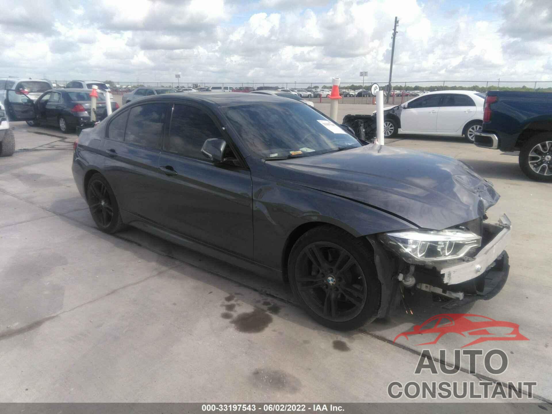 BMW 3 SERIES 2017 - WBA8B9G37HNU55358