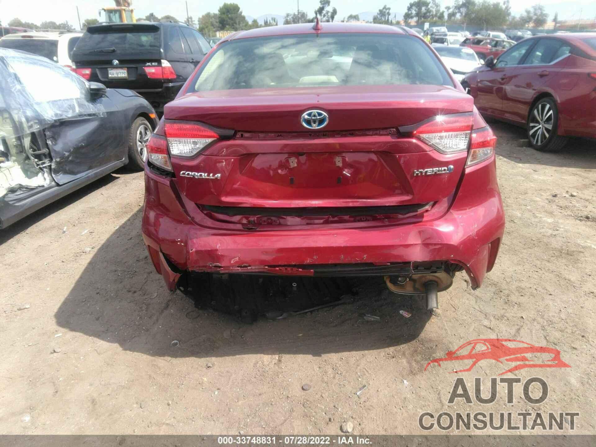 TOYOTA COROLLA 2022 - JTDEAMDE7NJ054817